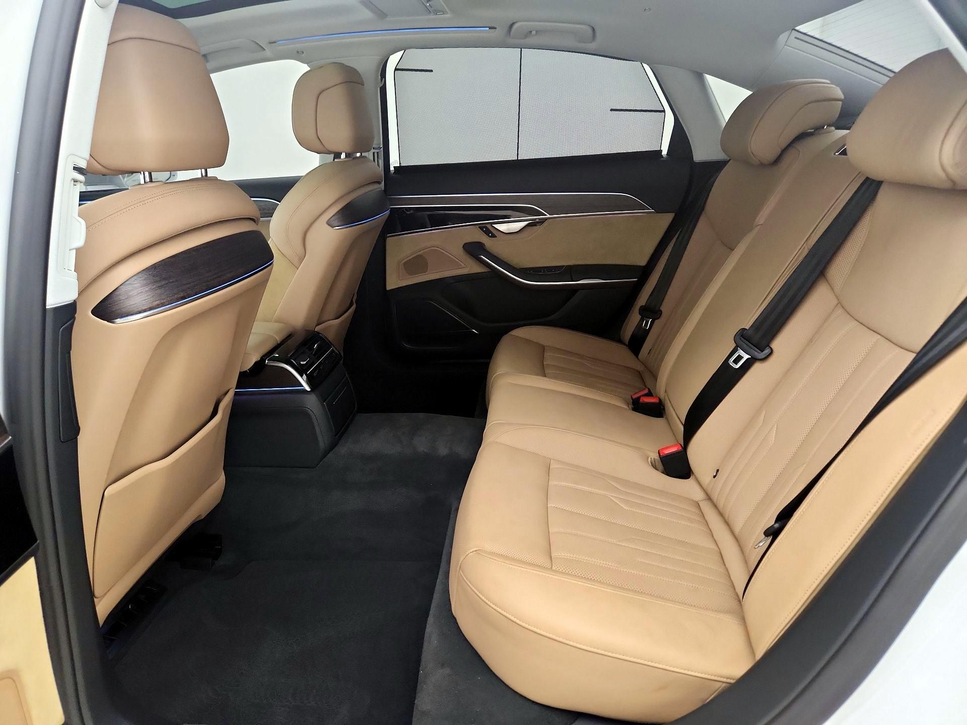 Thumbnail: 2020 Audi A8 - 18