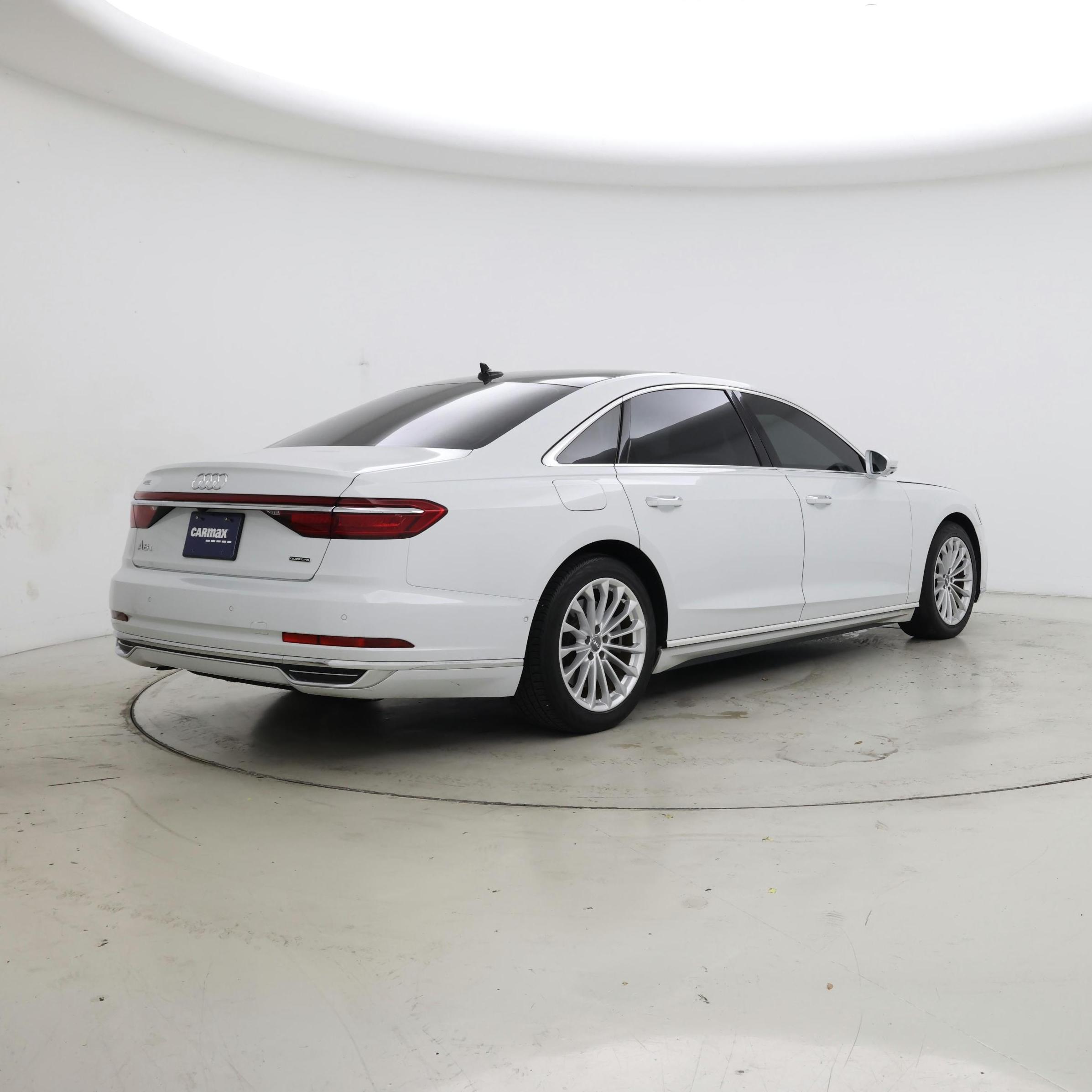 Thumbnail: 2020 Audi A8 - 8