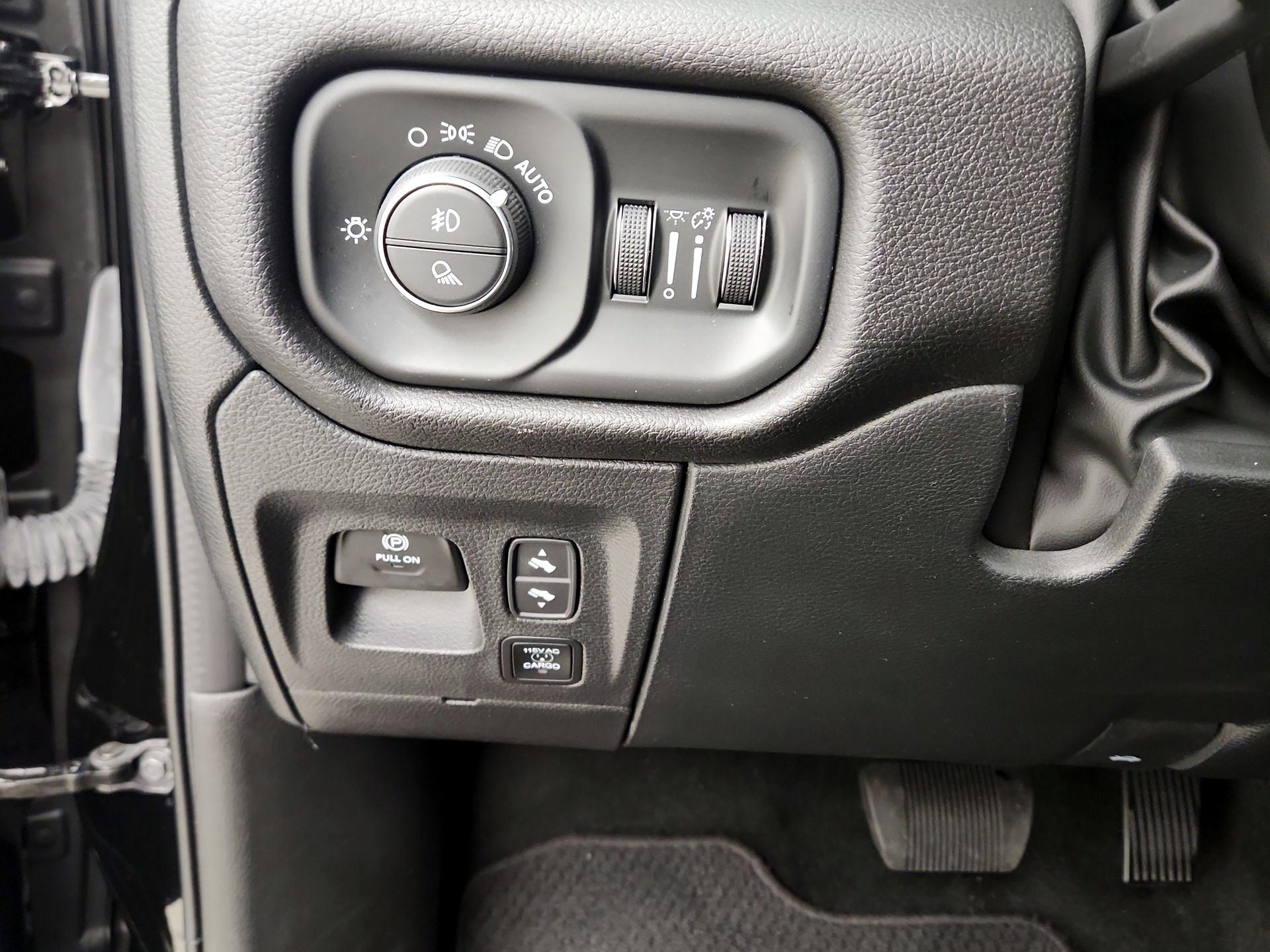Thumbnail: 2023 RAM 1500 - 13