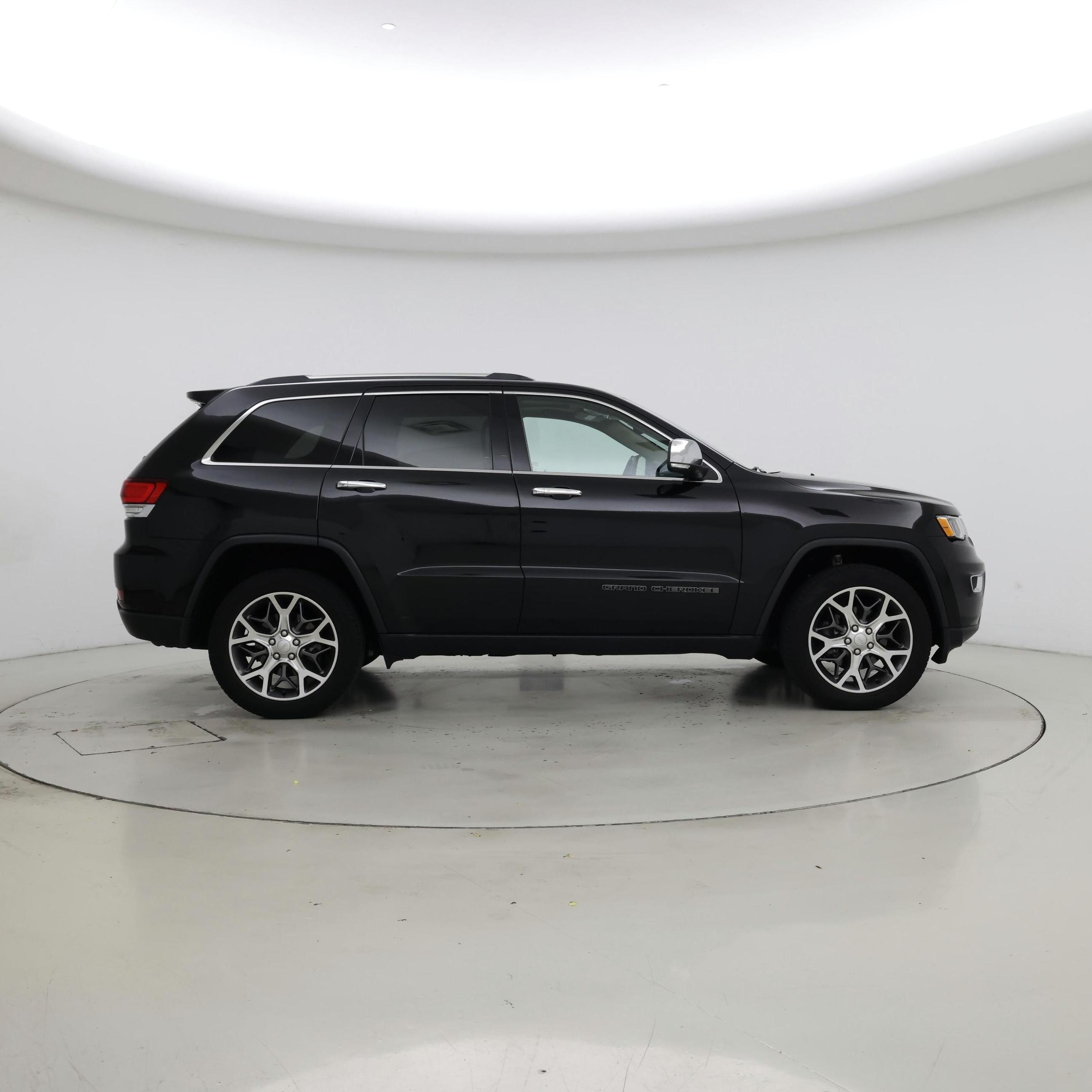 Thumbnail: 2020 Jeep Grand Cherokee - 7