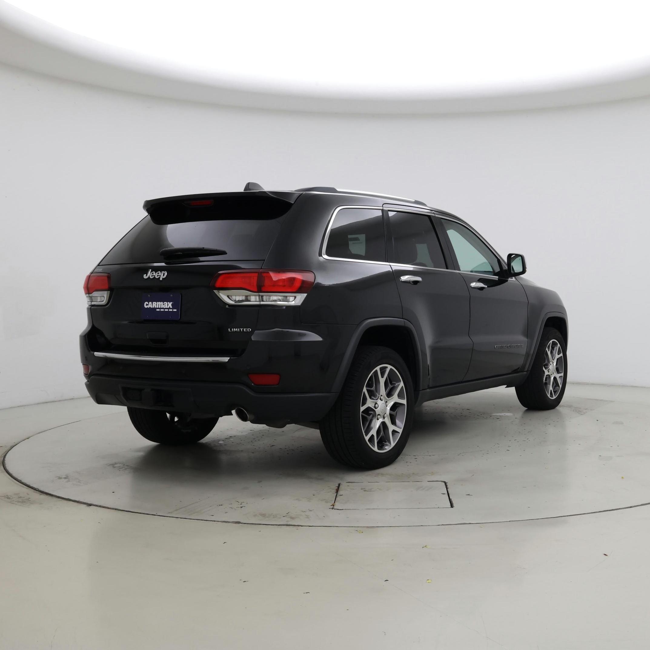 Thumbnail: 2020 Jeep Grand Cherokee - 8