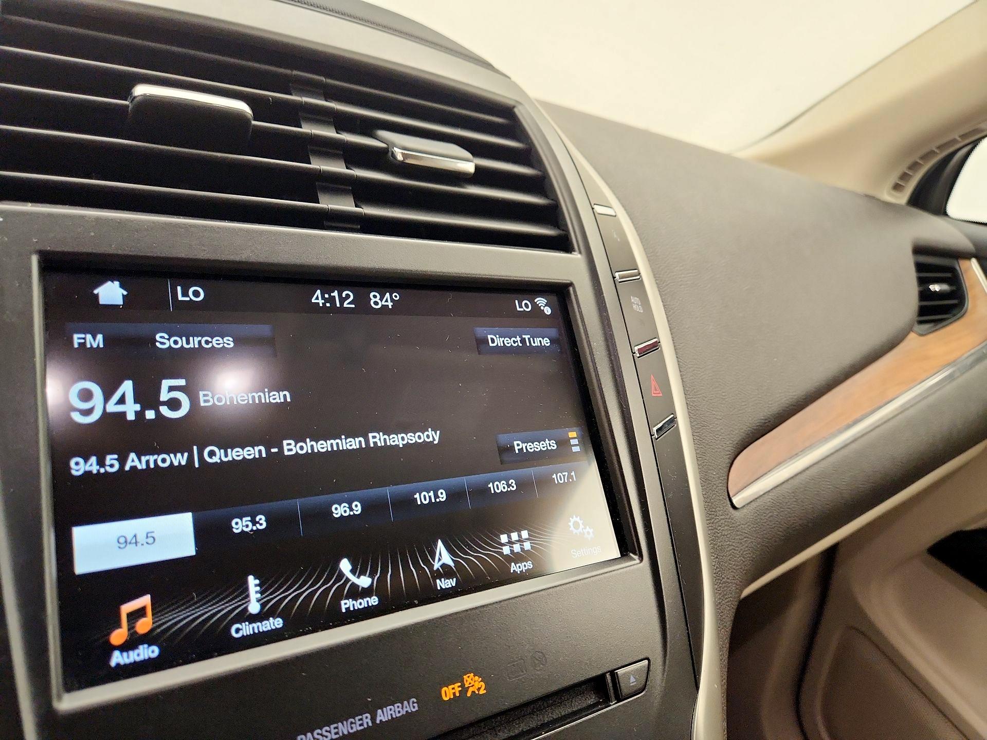 Thumbnail: 2017 Lincoln MKC - 16