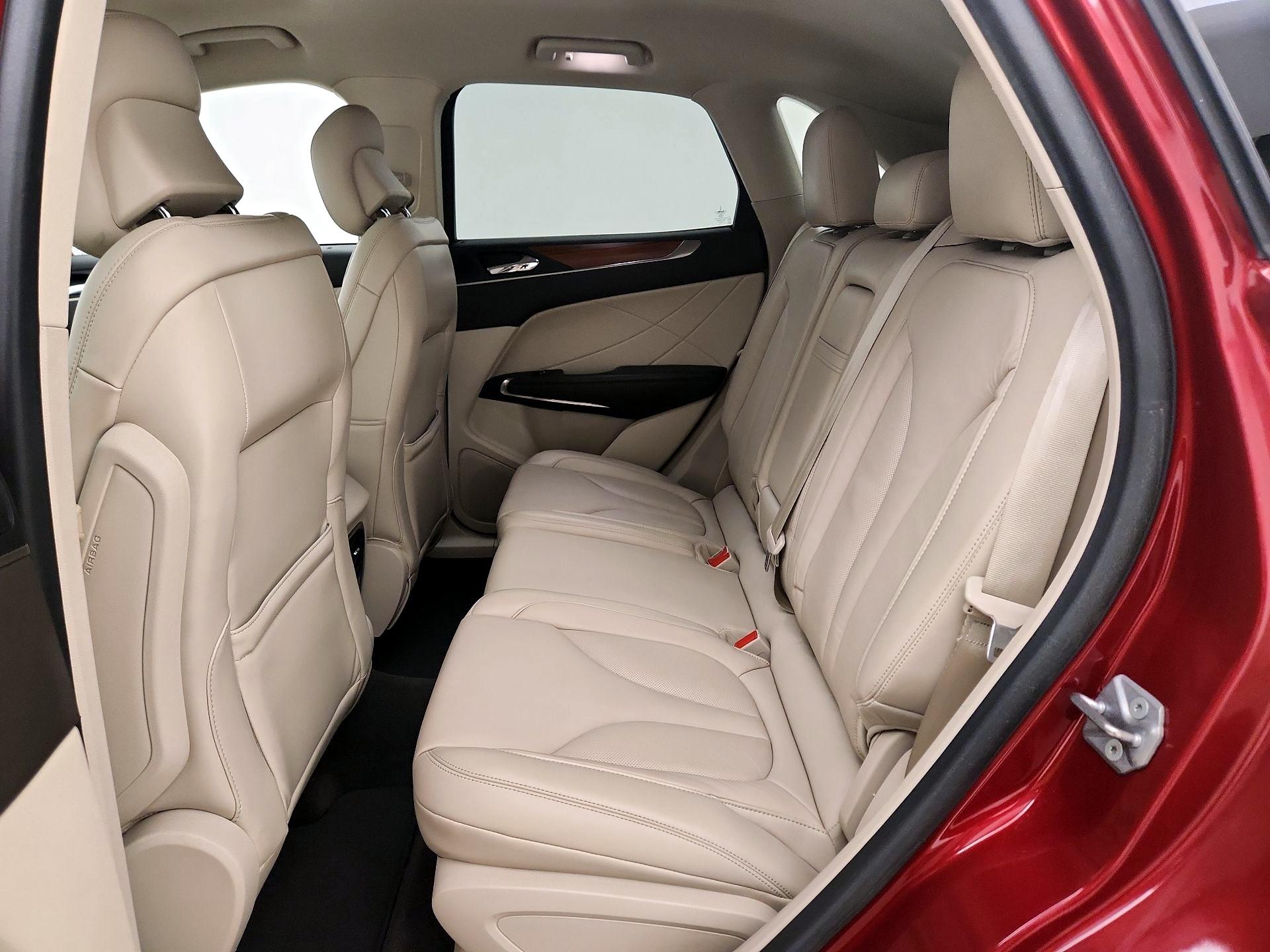 Thumbnail: 2017 Lincoln MKC - 20