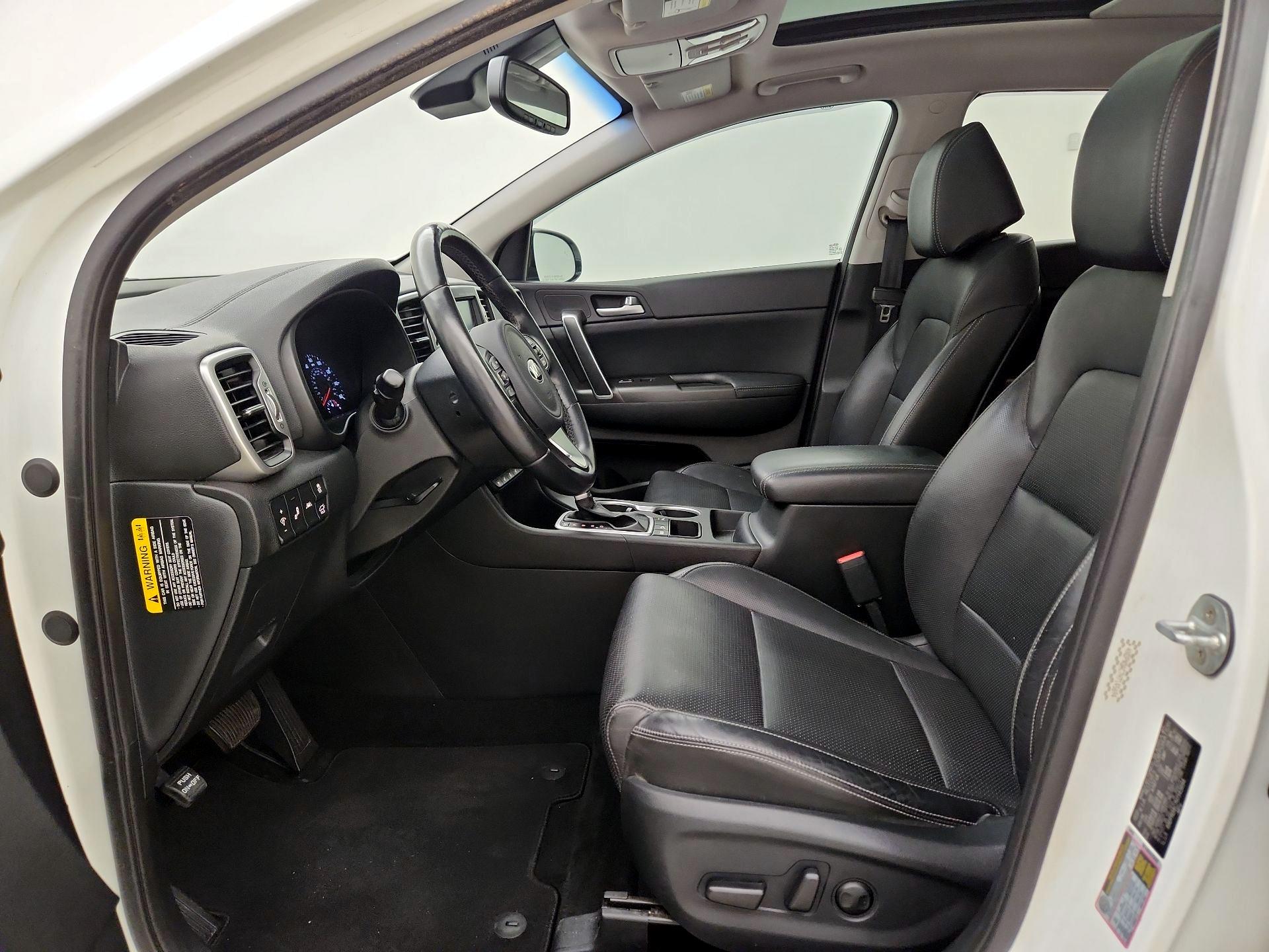Thumbnail: 2017 Kia Sportage - 11