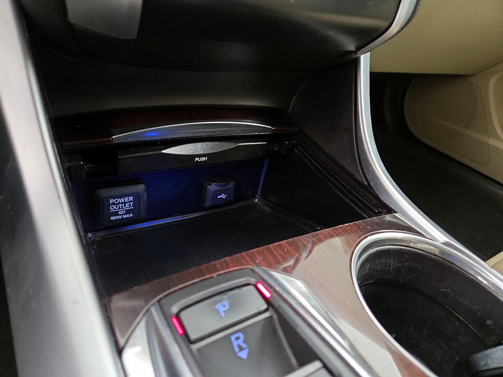 Thumbnail: 2015 Acura TLX - 19