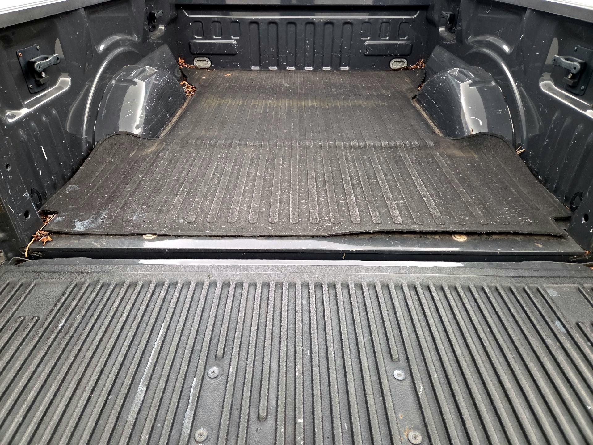 Thumbnail: 2016 Ford F-150 - 19
