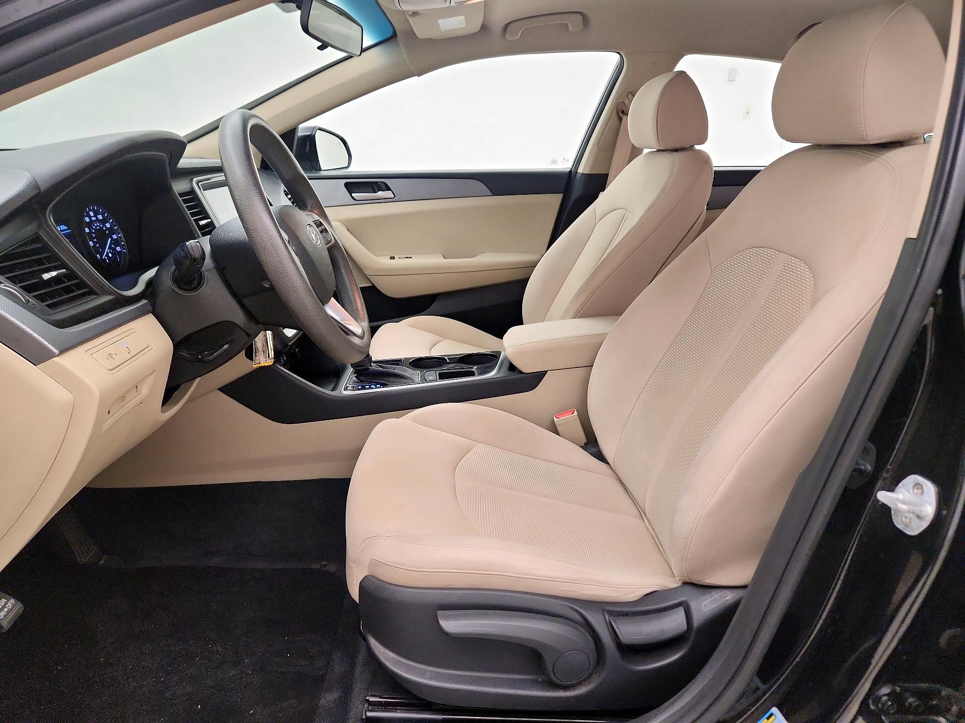 Thumbnail: 2019 Hyundai Sonata - 11