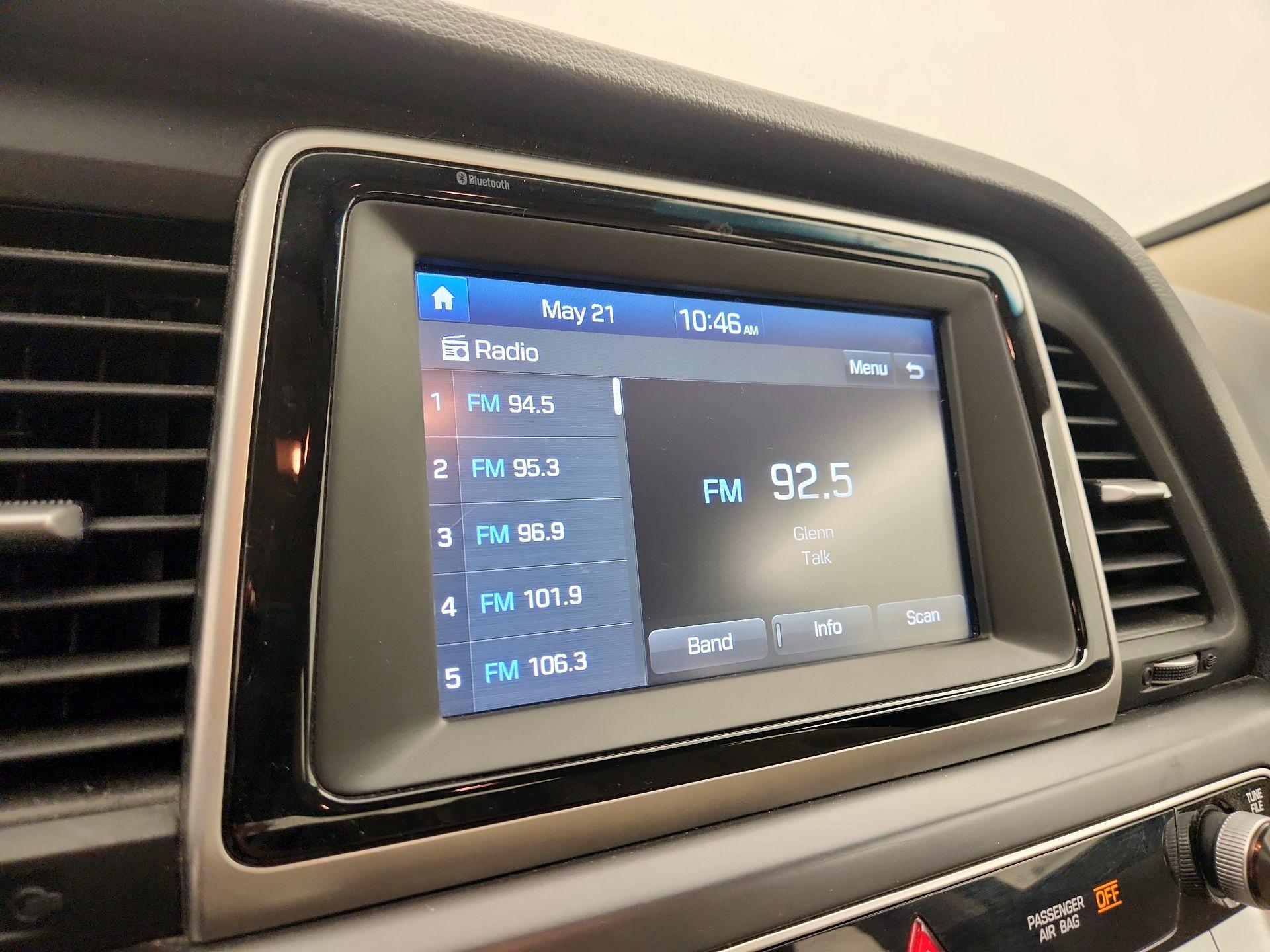 Thumbnail: 2019 Hyundai Sonata - 15