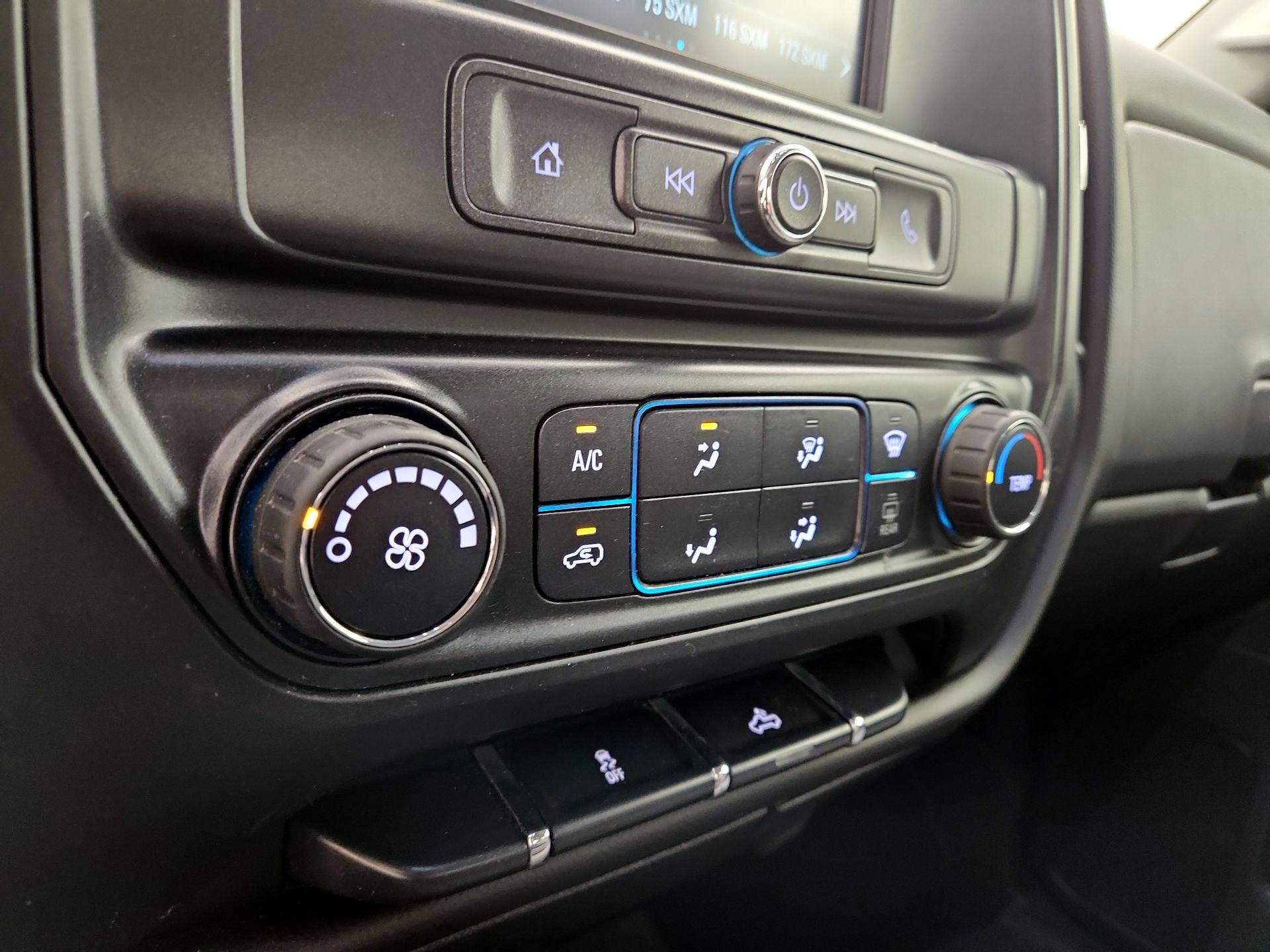 Thumbnail: 2019 Chevrolet Silverado 1500 - 16