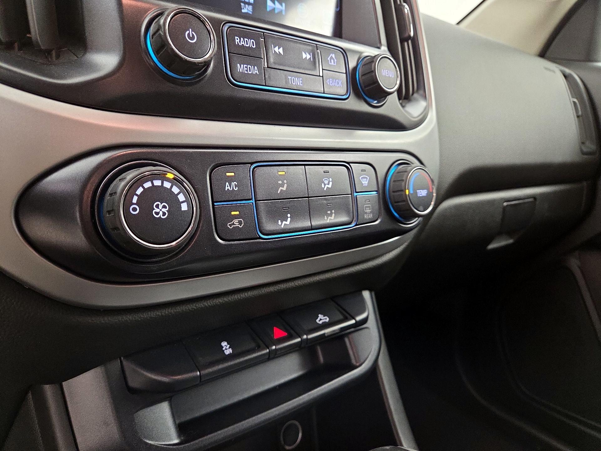 Thumbnail: 2018 Chevrolet Colorado - 15