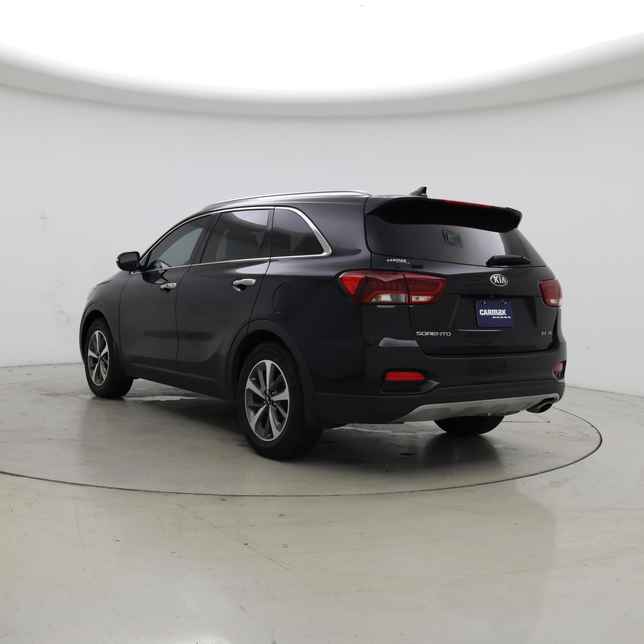 Thumbnail: 2019 Kia Sorento - 2