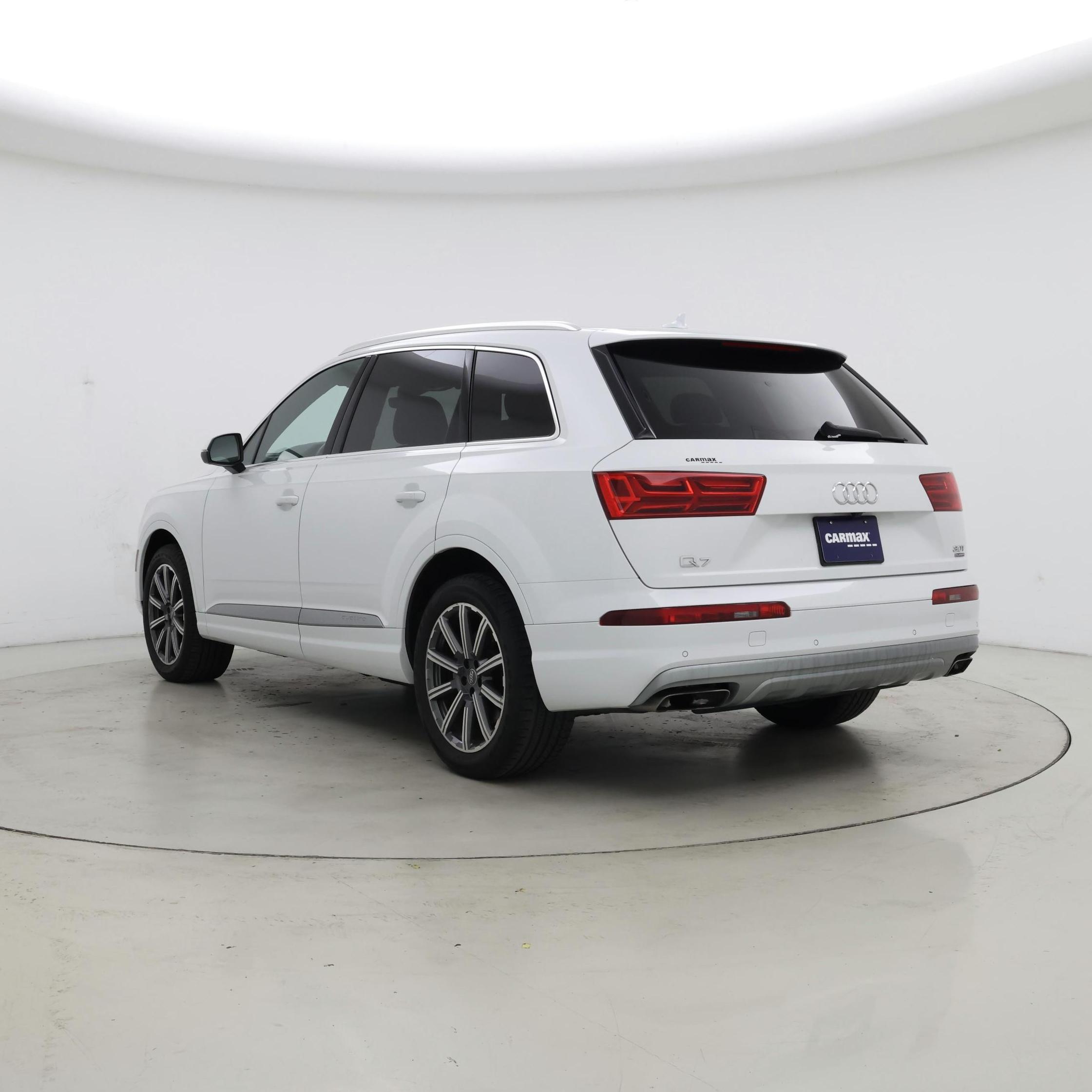Thumbnail: 2017 Audi Q7 - 2