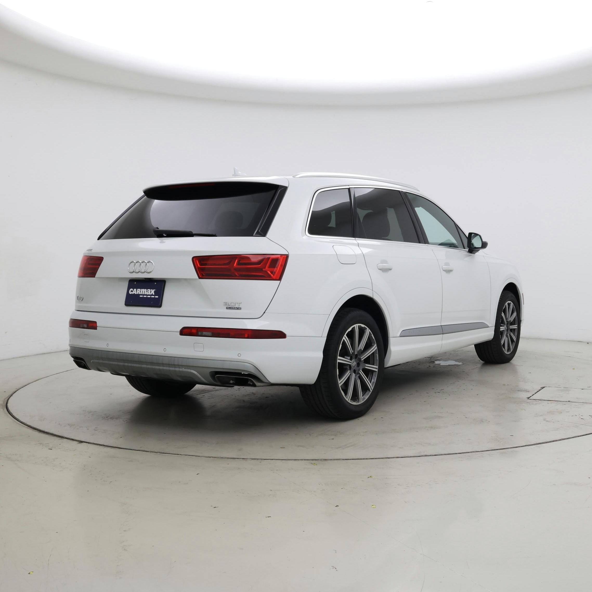 Thumbnail: 2017 Audi Q7 - 8