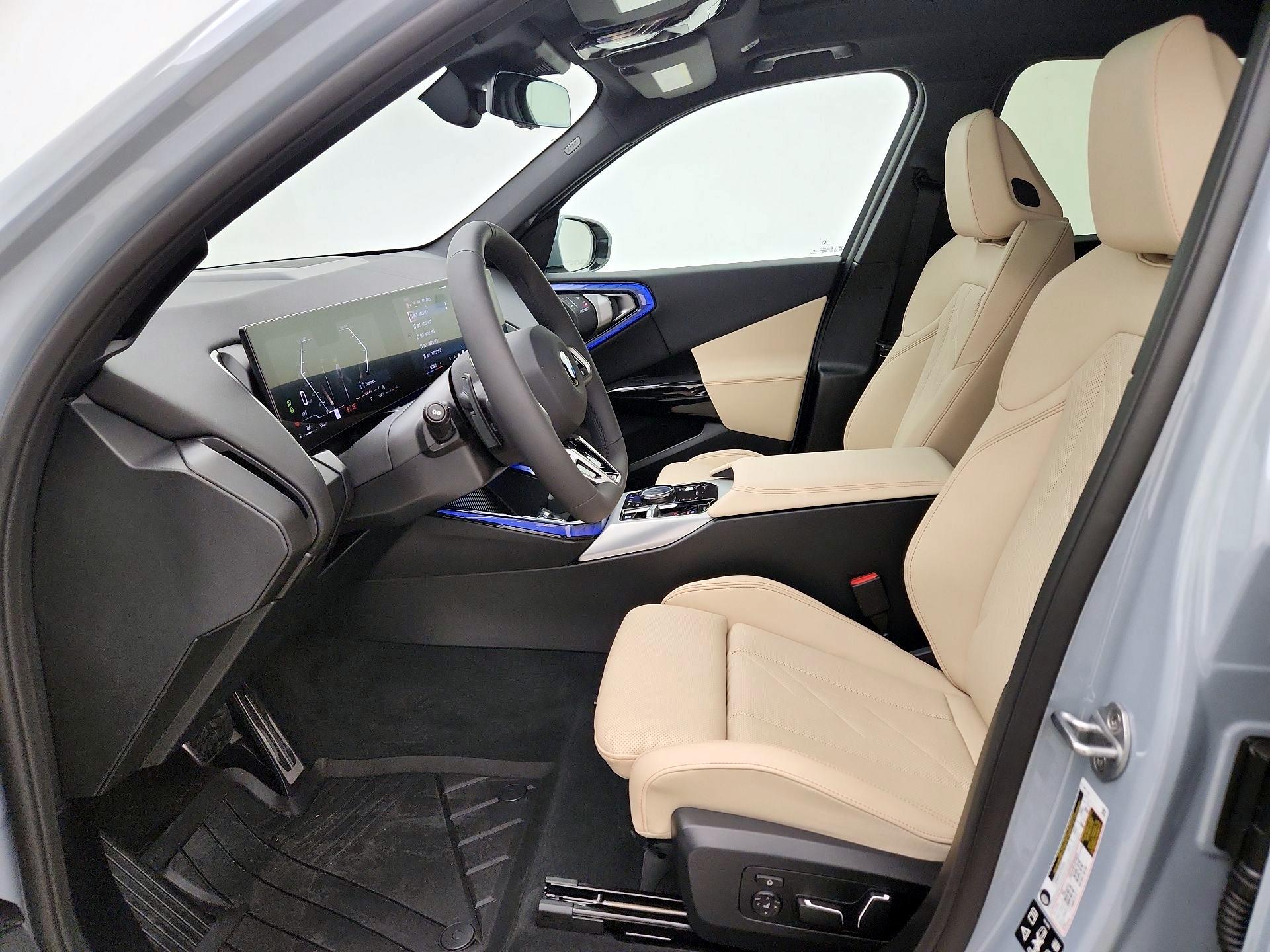 Thumbnail: 2026 BMW X3 - 11