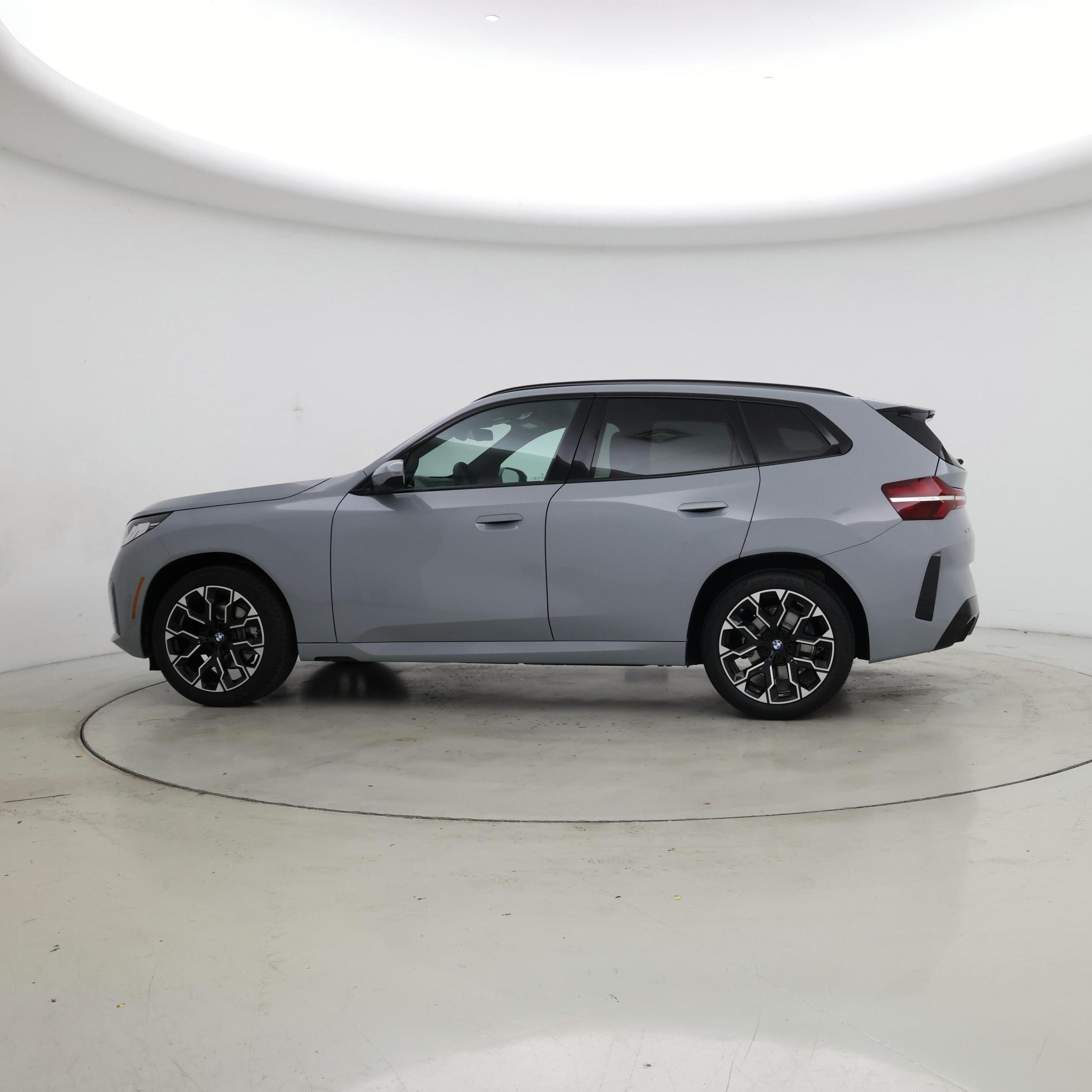 Thumbnail: 2026 BMW X3 - 3