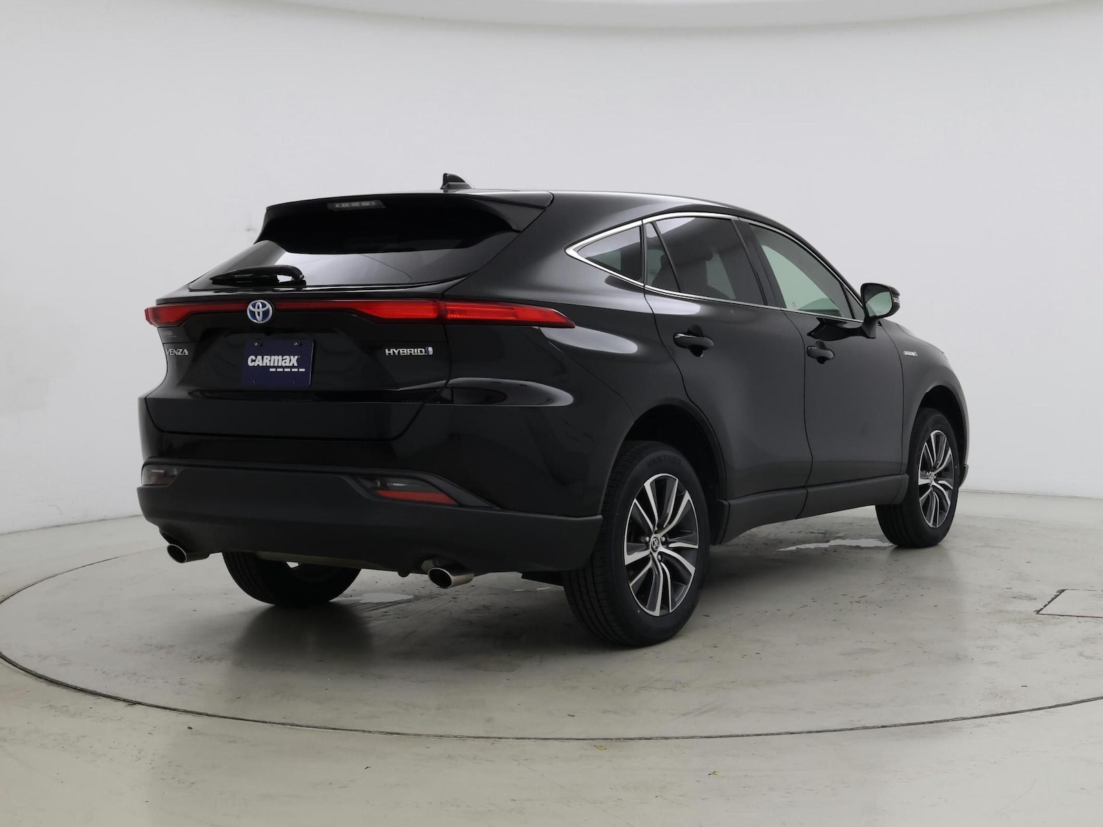 2021 Toyota Venza LE - Photo 9