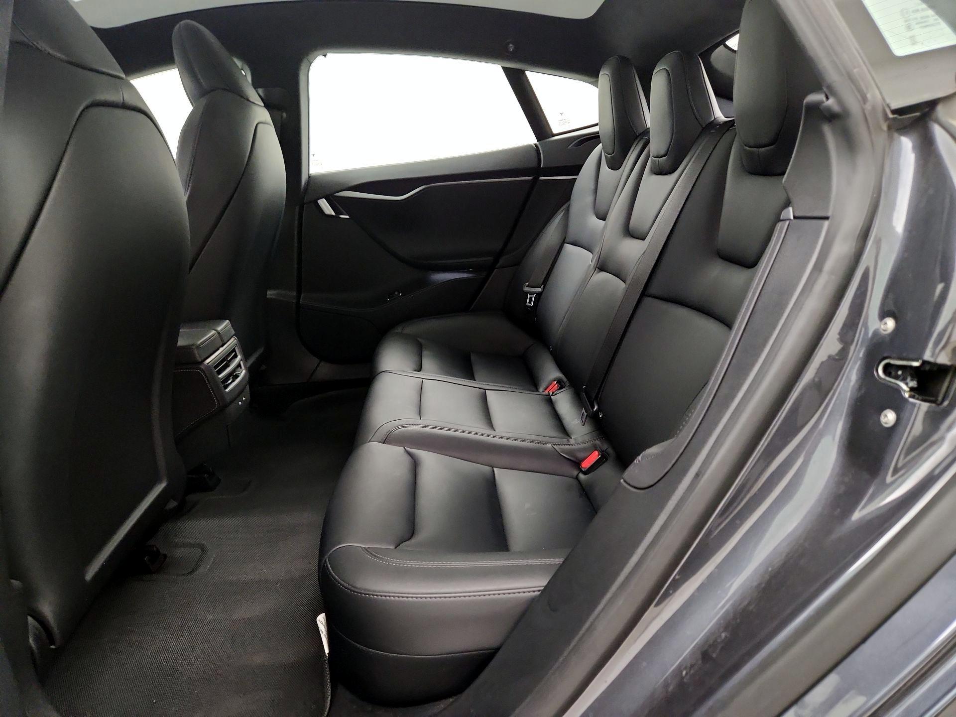 Thumbnail: 2021 Tesla Model S - 18