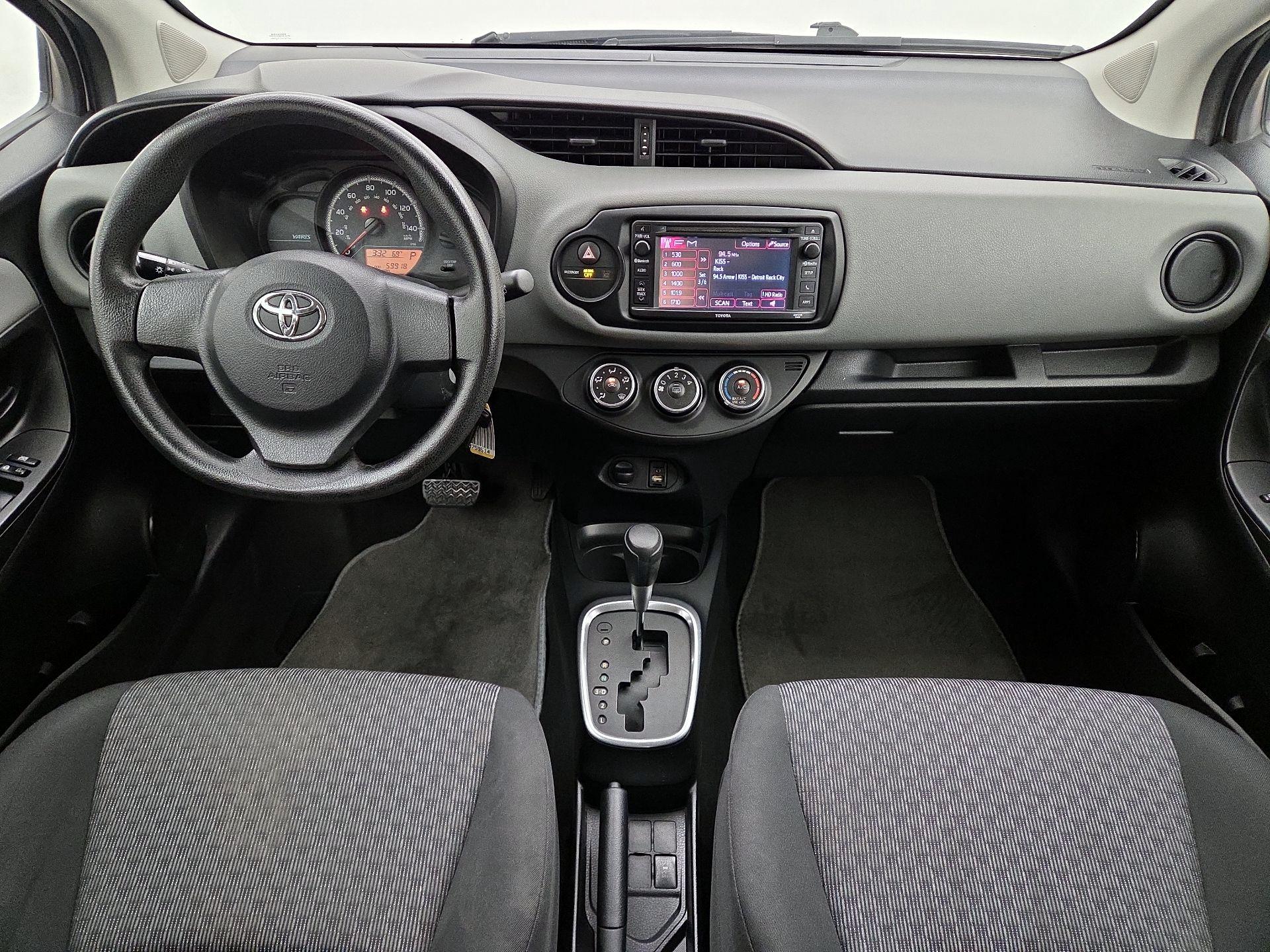 Thumbnail: 2016 Toyota Yaris - 9