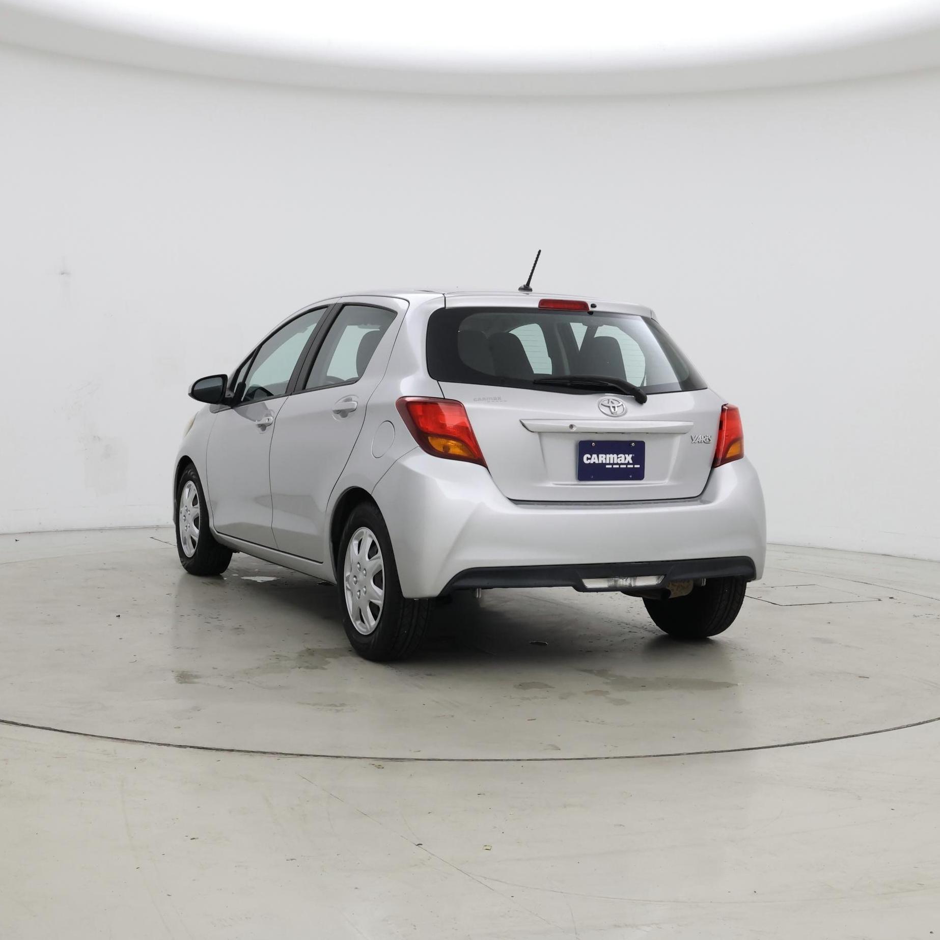 Thumbnail: 2016 Toyota Yaris - 2