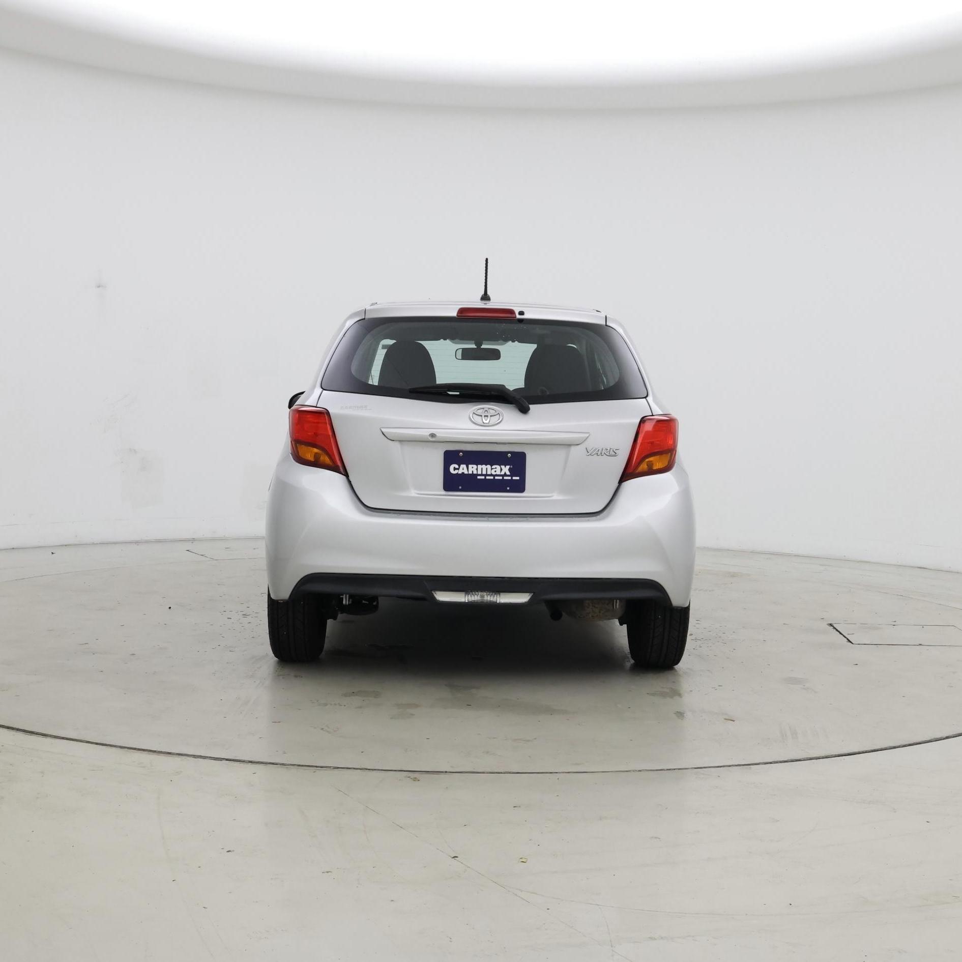 Thumbnail: 2016 Toyota Yaris - 6