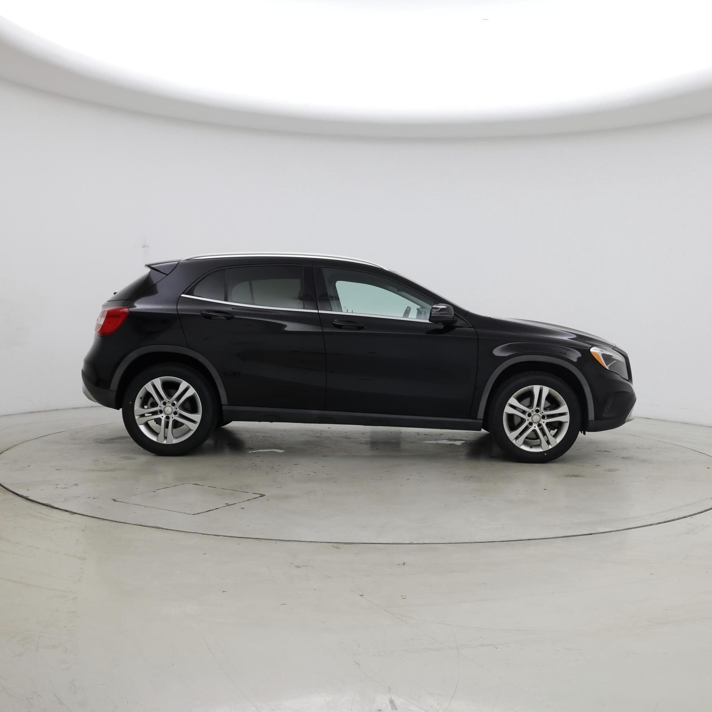 Thumbnail: 2015 Mercedes-Benz GLA - 7