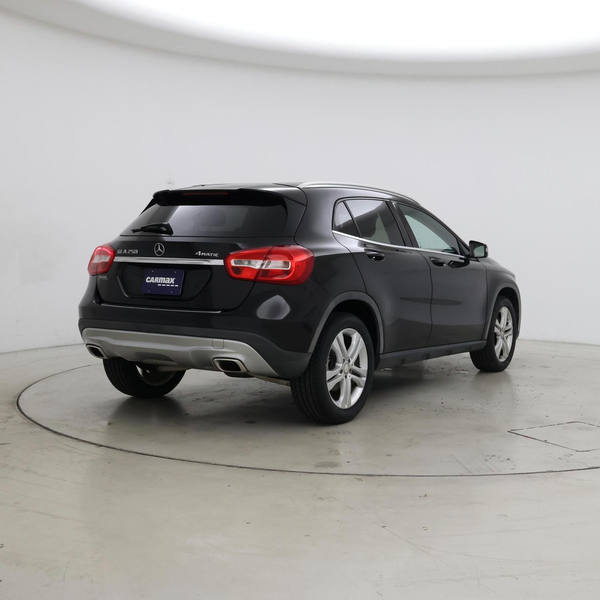 Thumbnail: 2015 Mercedes-Benz GLA - 8