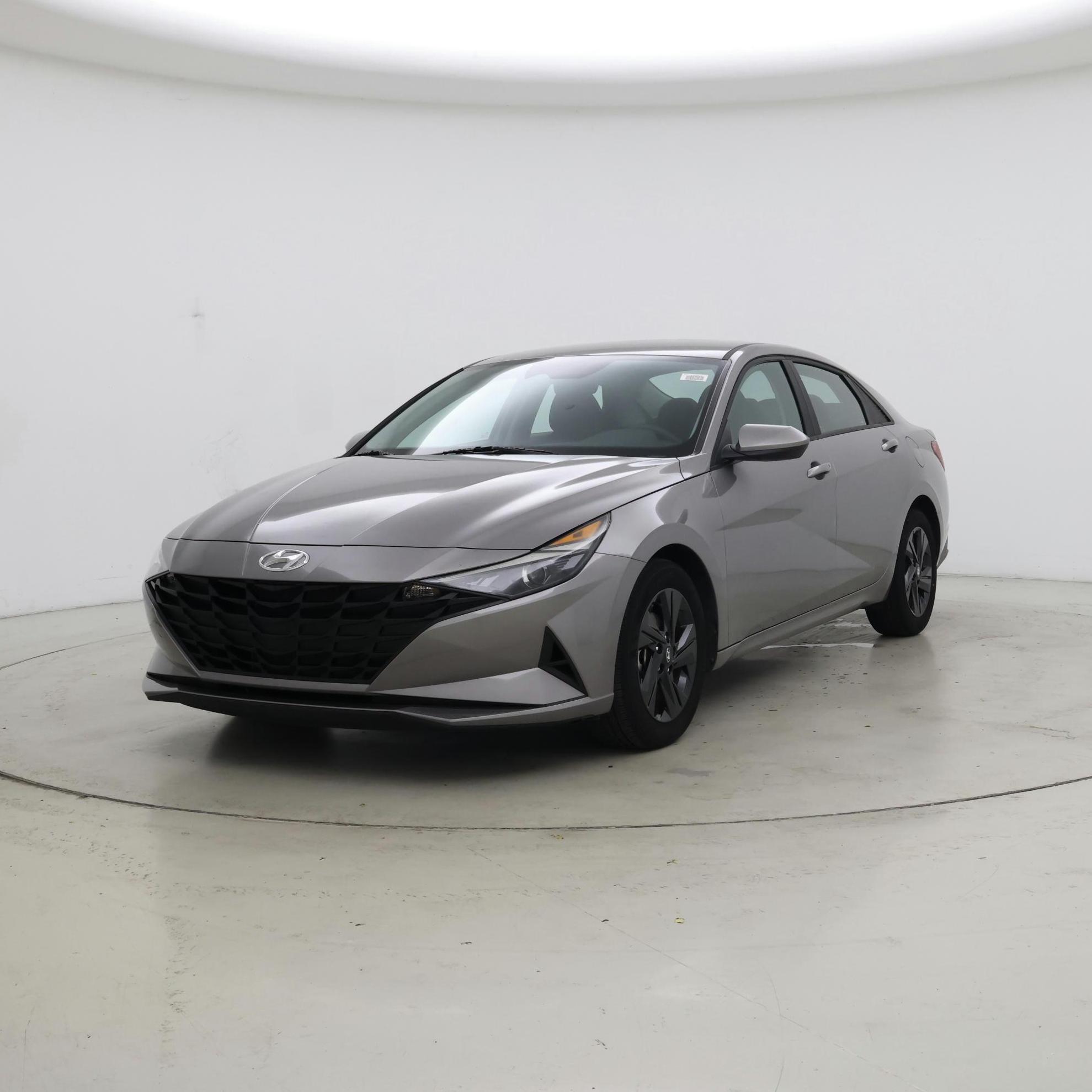 Thumbnail: 2022 Hyundai Elantra - 4