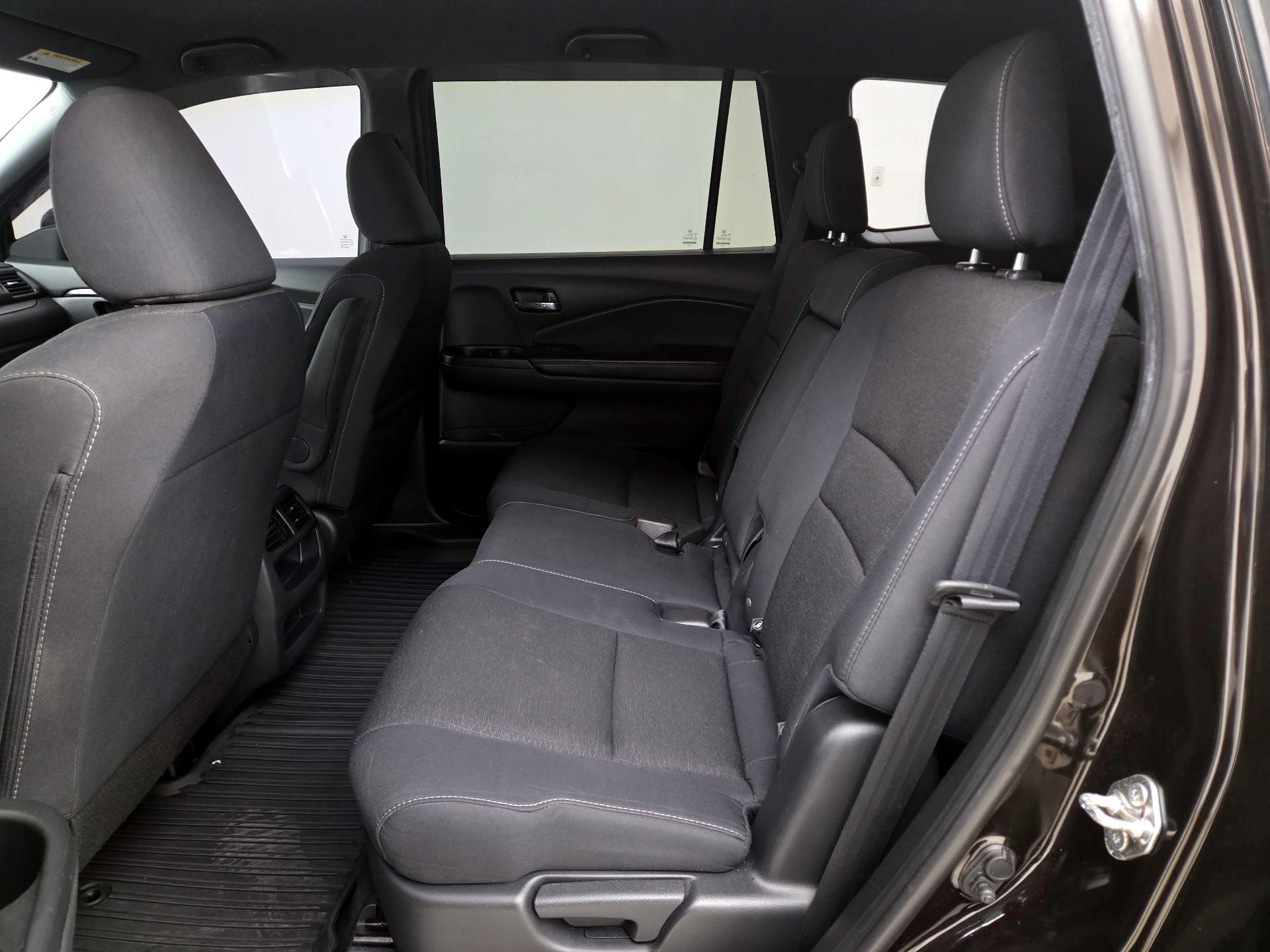 Thumbnail: 2019 Honda Passport - 19