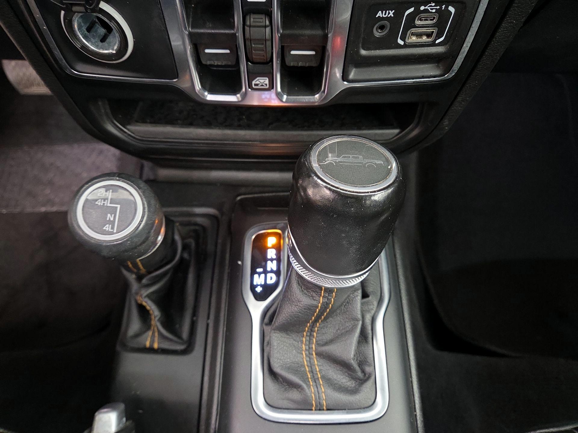 Thumbnail: 2021 Jeep Gladiator - 18