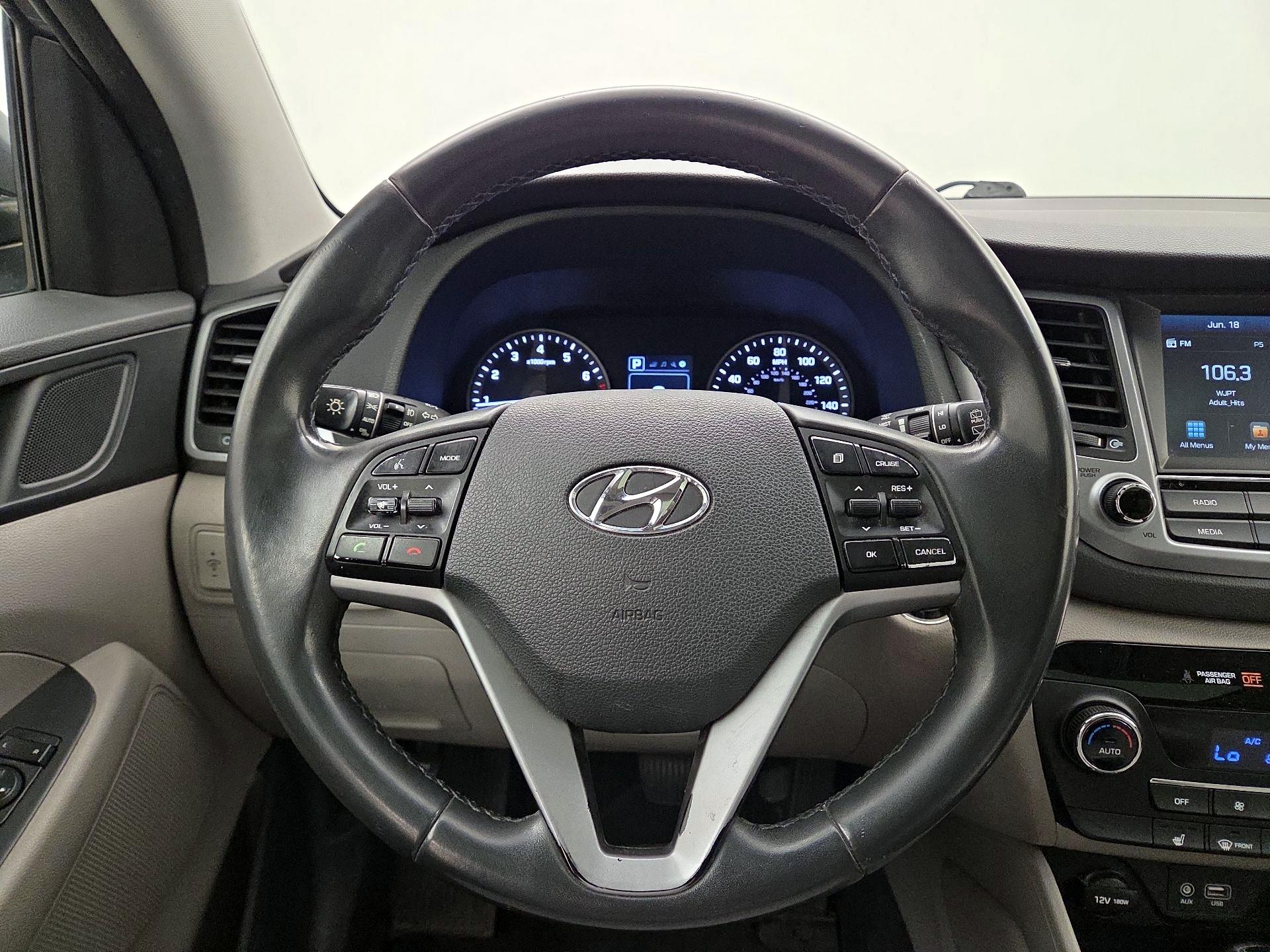 Thumbnail: 2018 Hyundai Tucson - 10