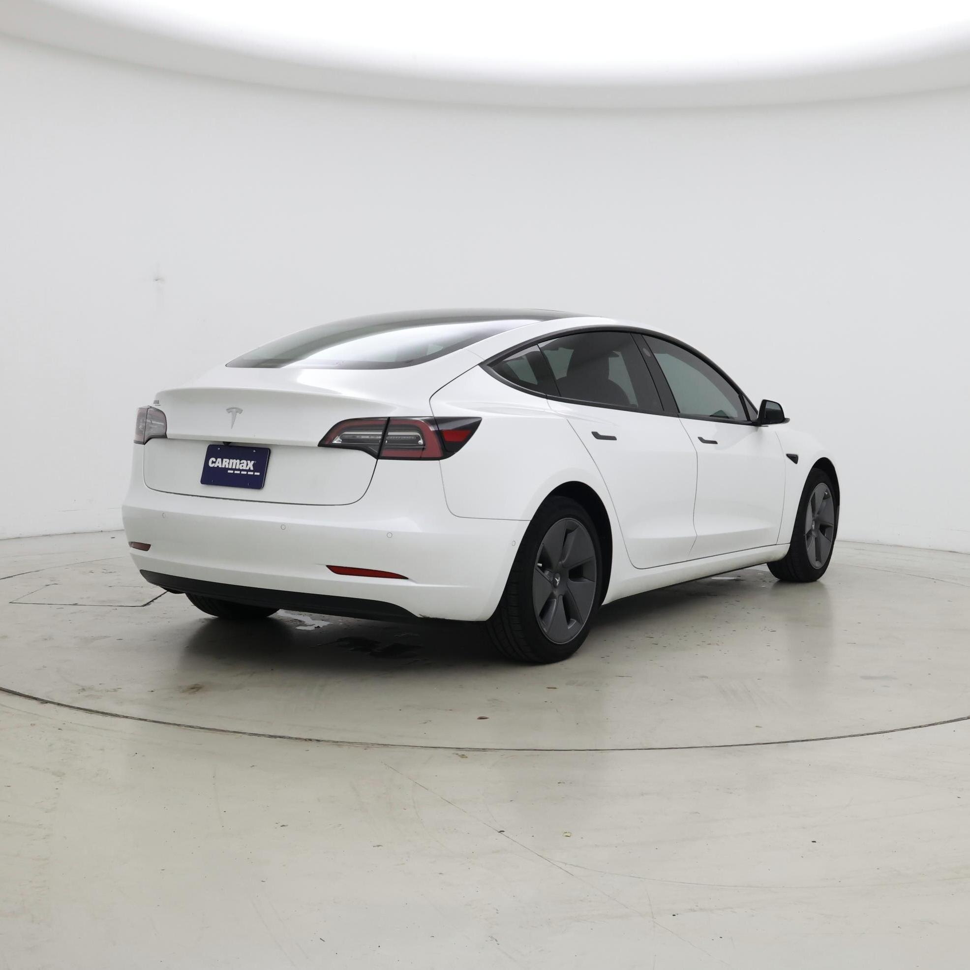 Thumbnail: 2022 Tesla Model 3 - 8