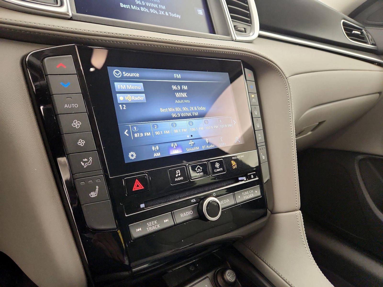 2024 INFINITI QX50 Luxe - Photo 17