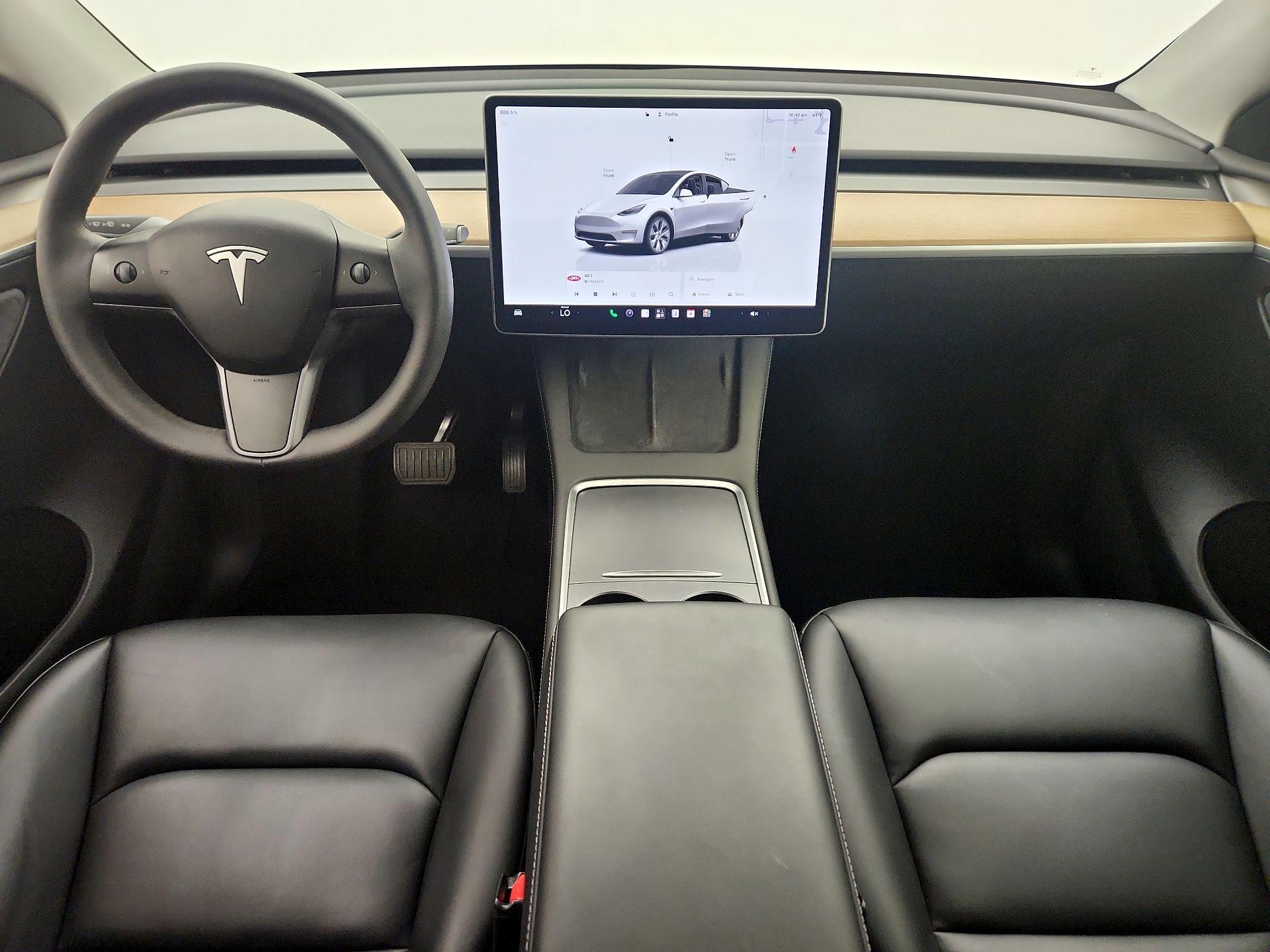 Thumbnail: 2023 Tesla Model Y - 9