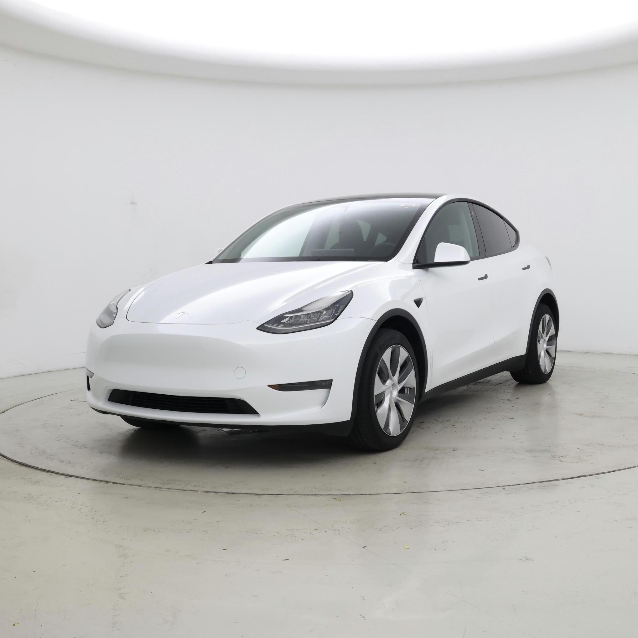 Thumbnail: 2023 Tesla Model Y - 4