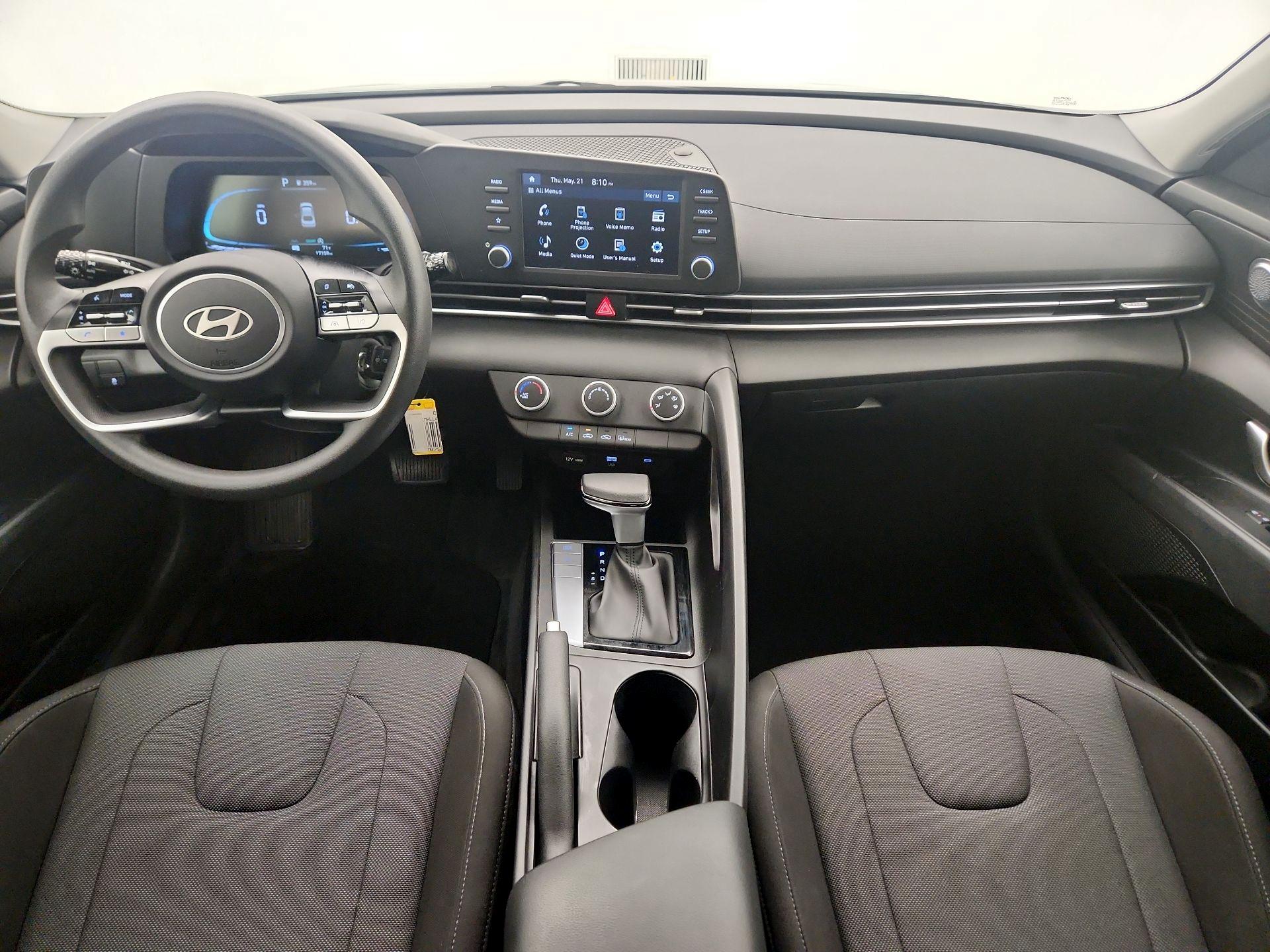 Thumbnail: 2025 Hyundai Elantra - 9