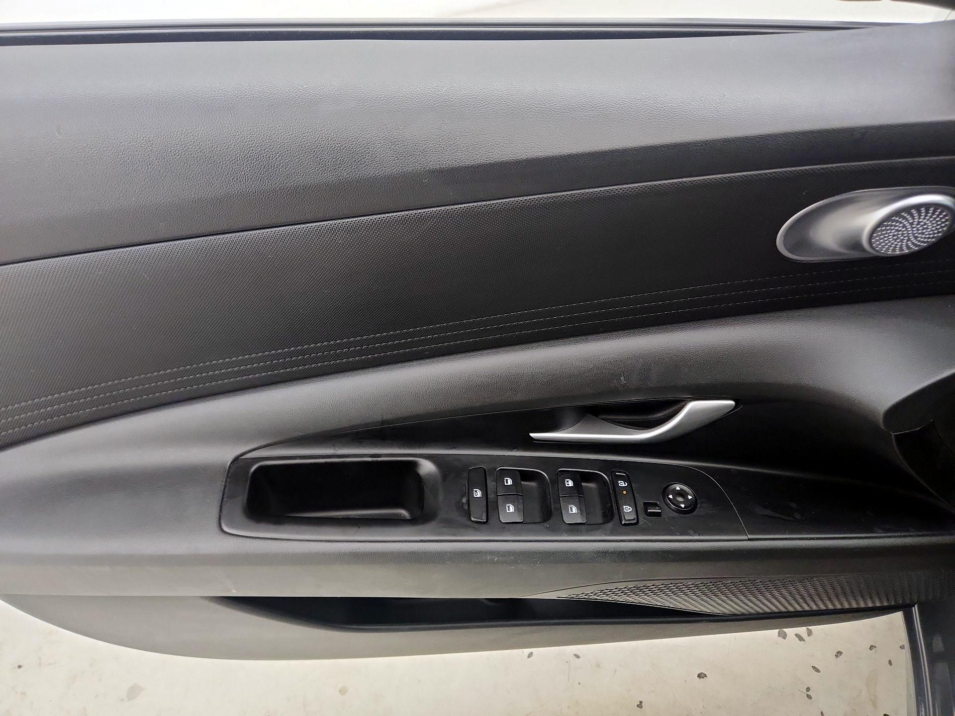 Thumbnail: 2025 Hyundai Elantra - 12