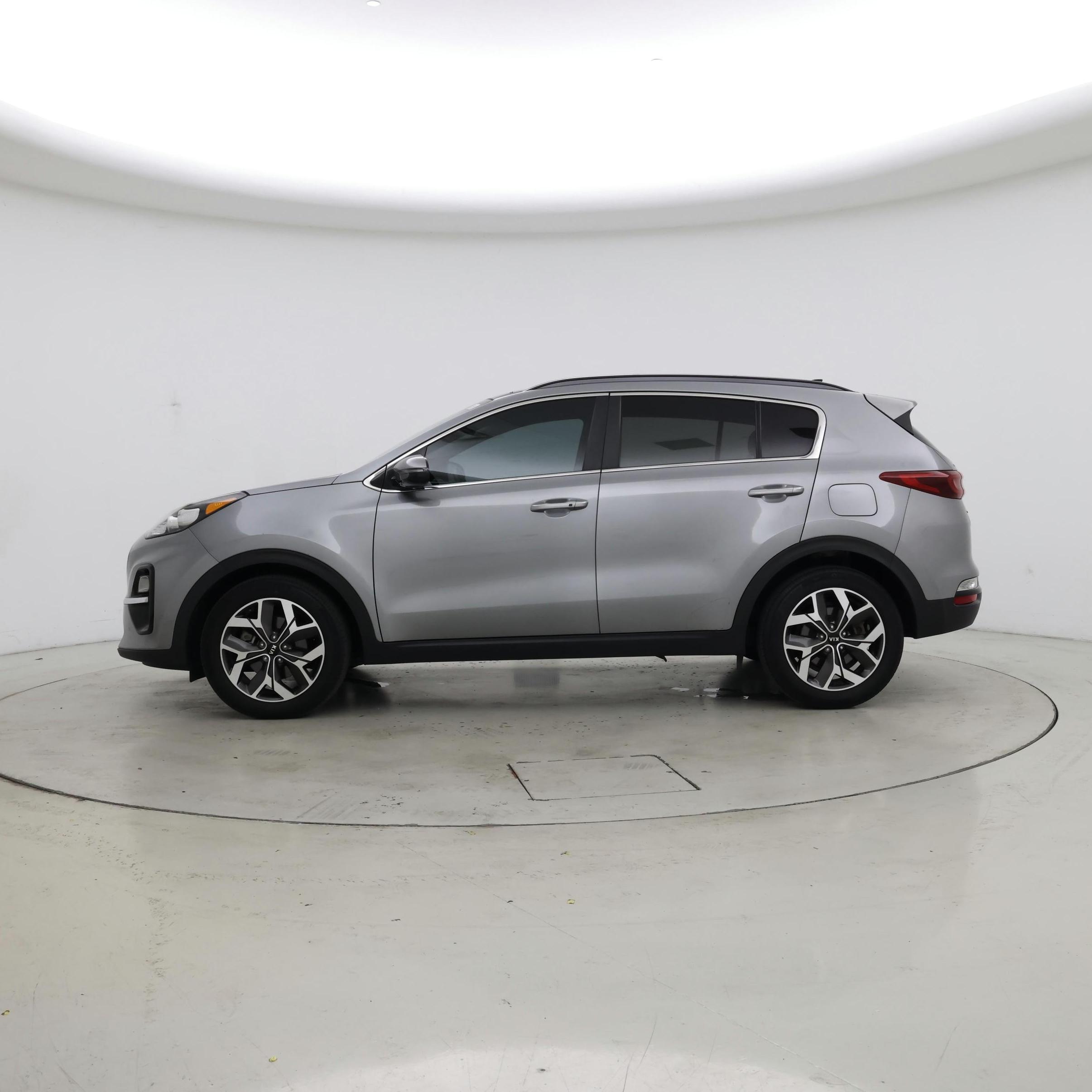 Thumbnail: 2022 Kia Sportage - 3