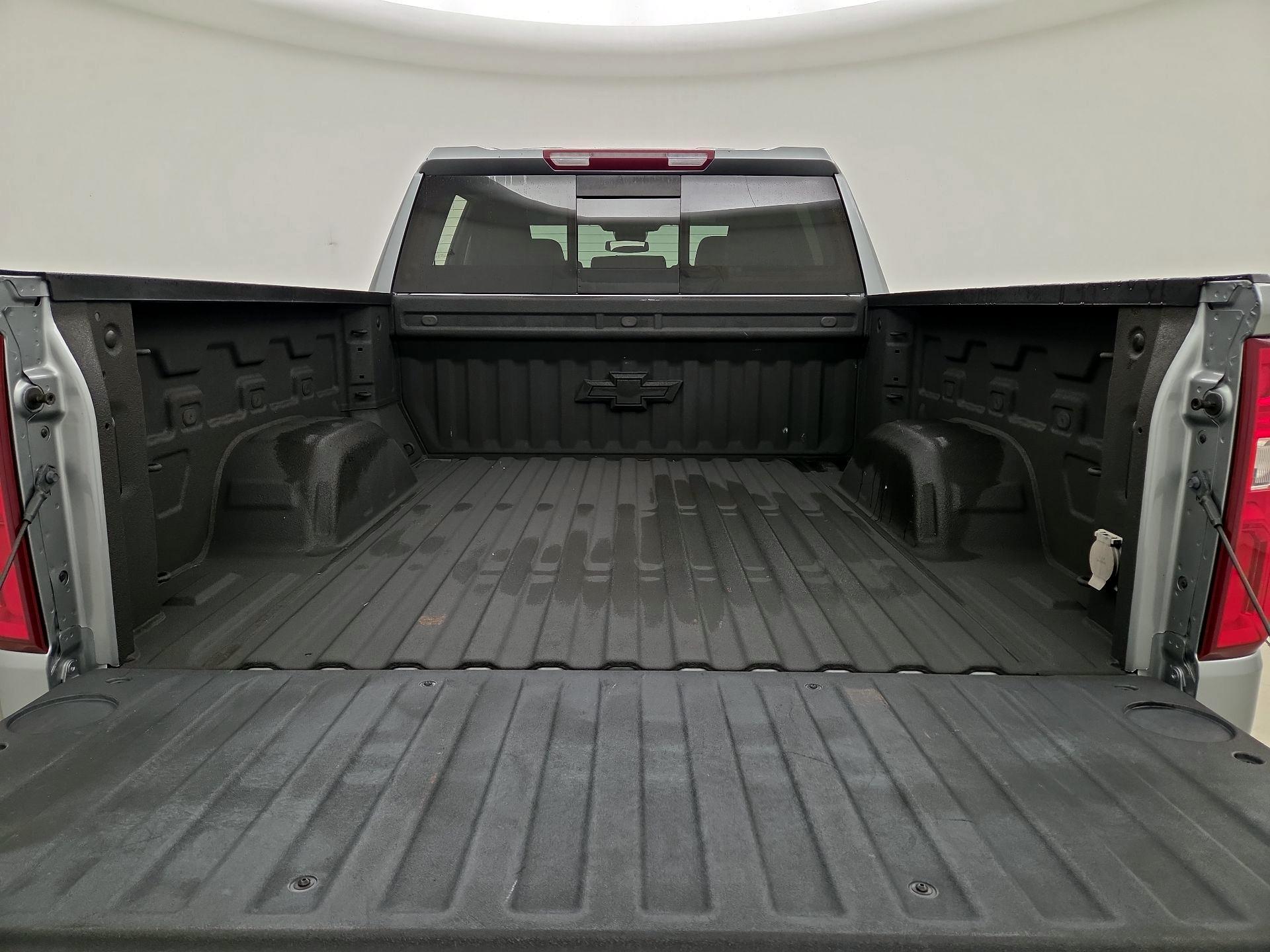 Thumbnail: 2023 Chevrolet Silverado 1500 - 20