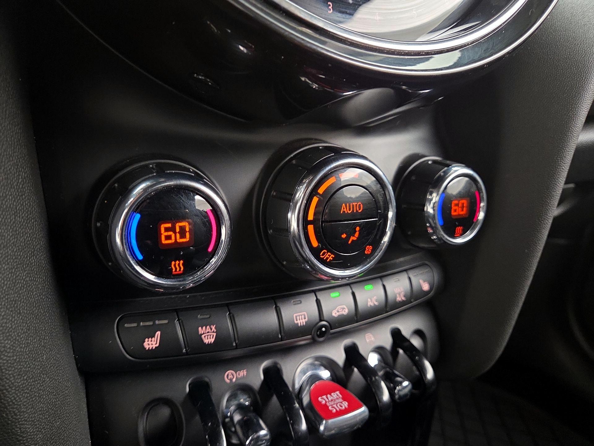 Thumbnail: 2024 MINI Cooper - 17