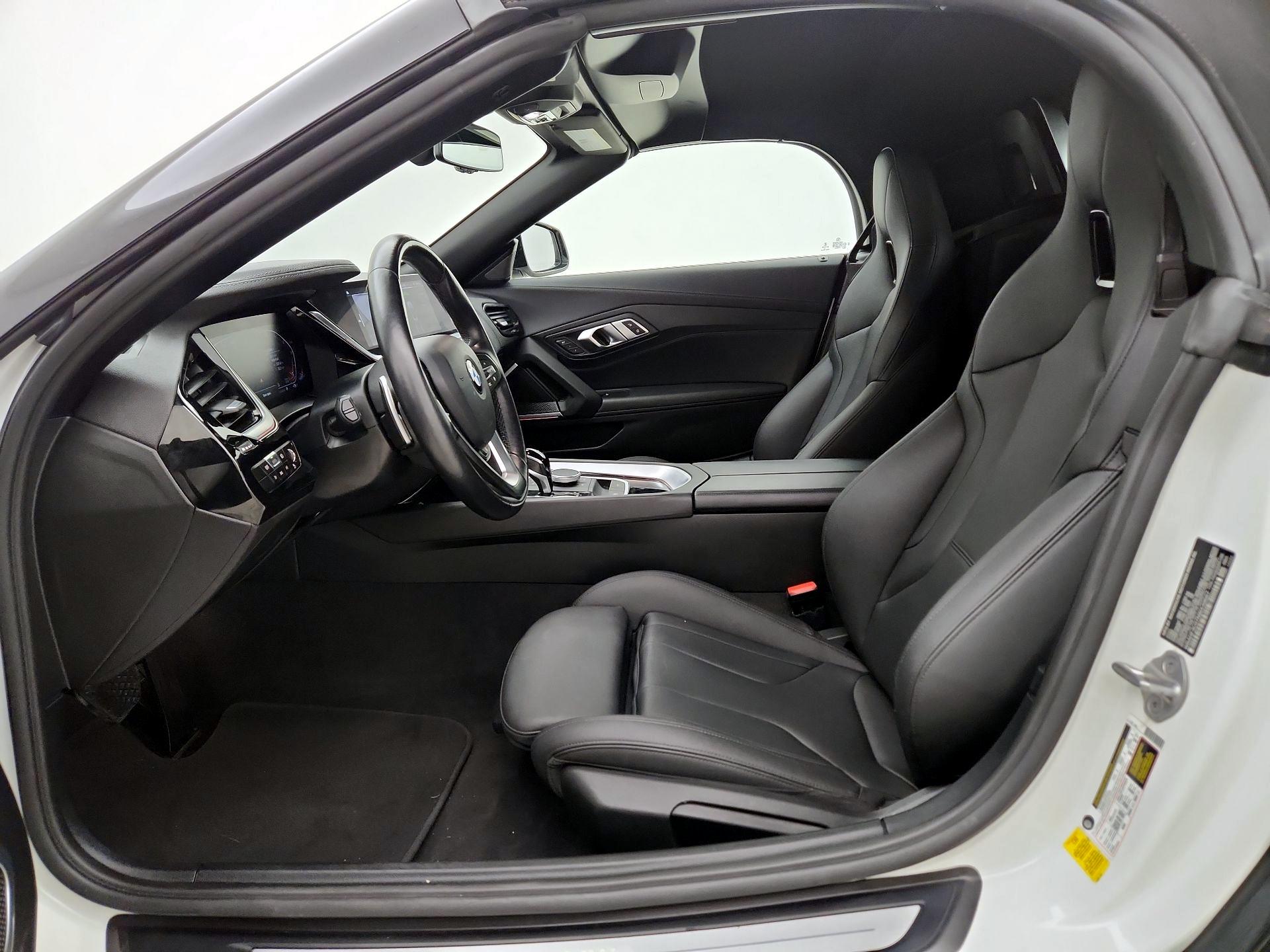 Thumbnail: 2022 BMW Z4 - 11
