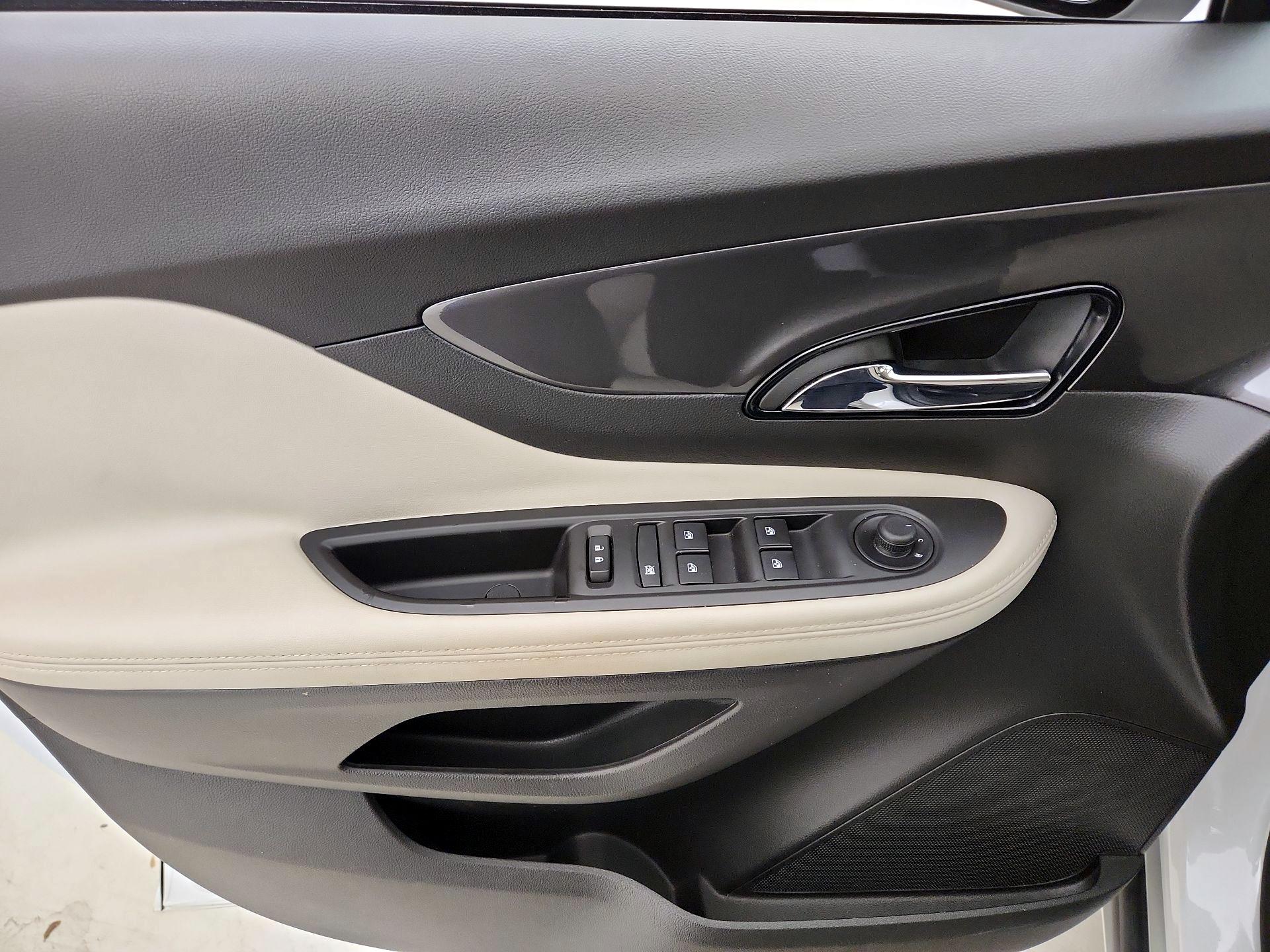 Thumbnail: 2020 Buick Encore - 12