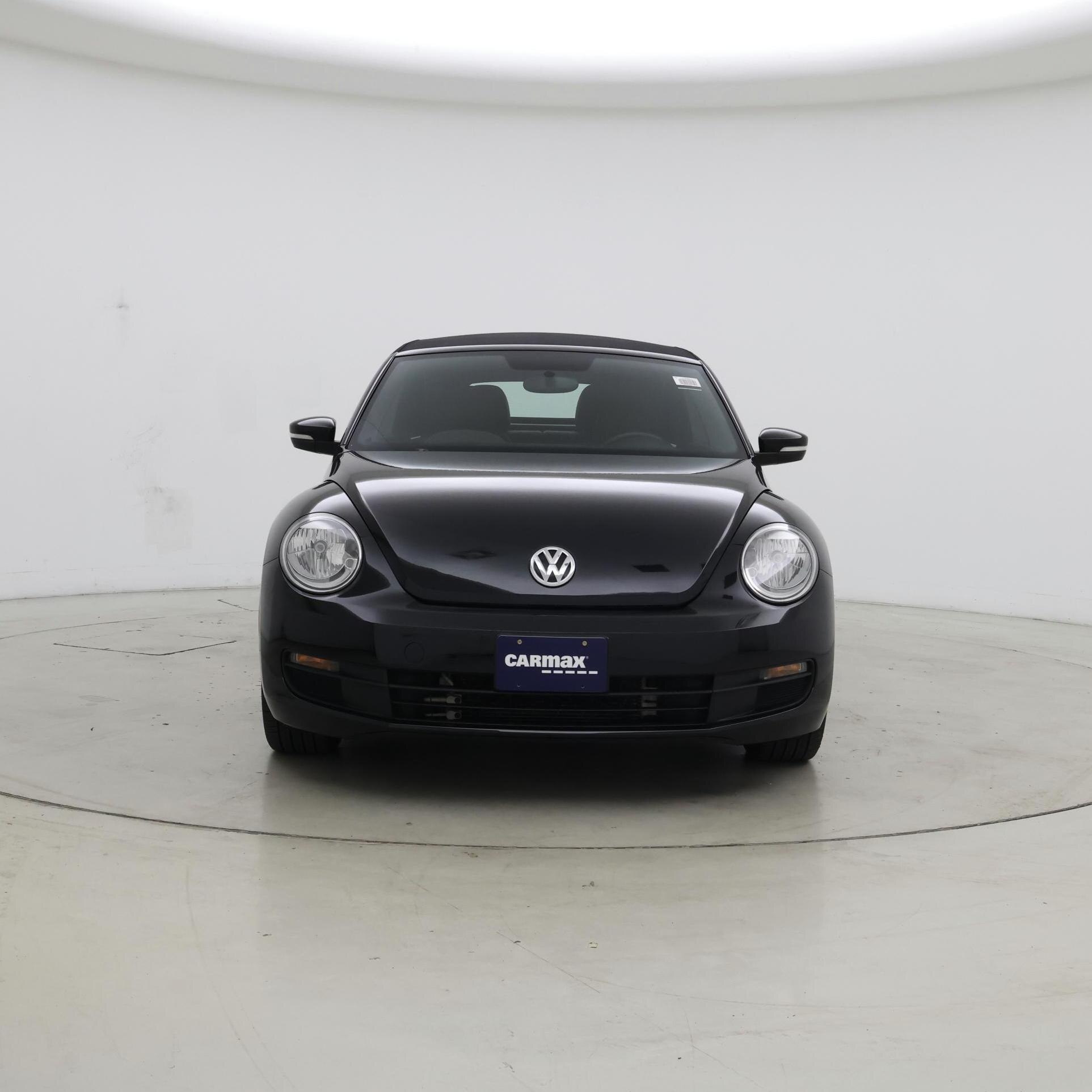 Thumbnail: 2015 Volkswagen Beetle - 5