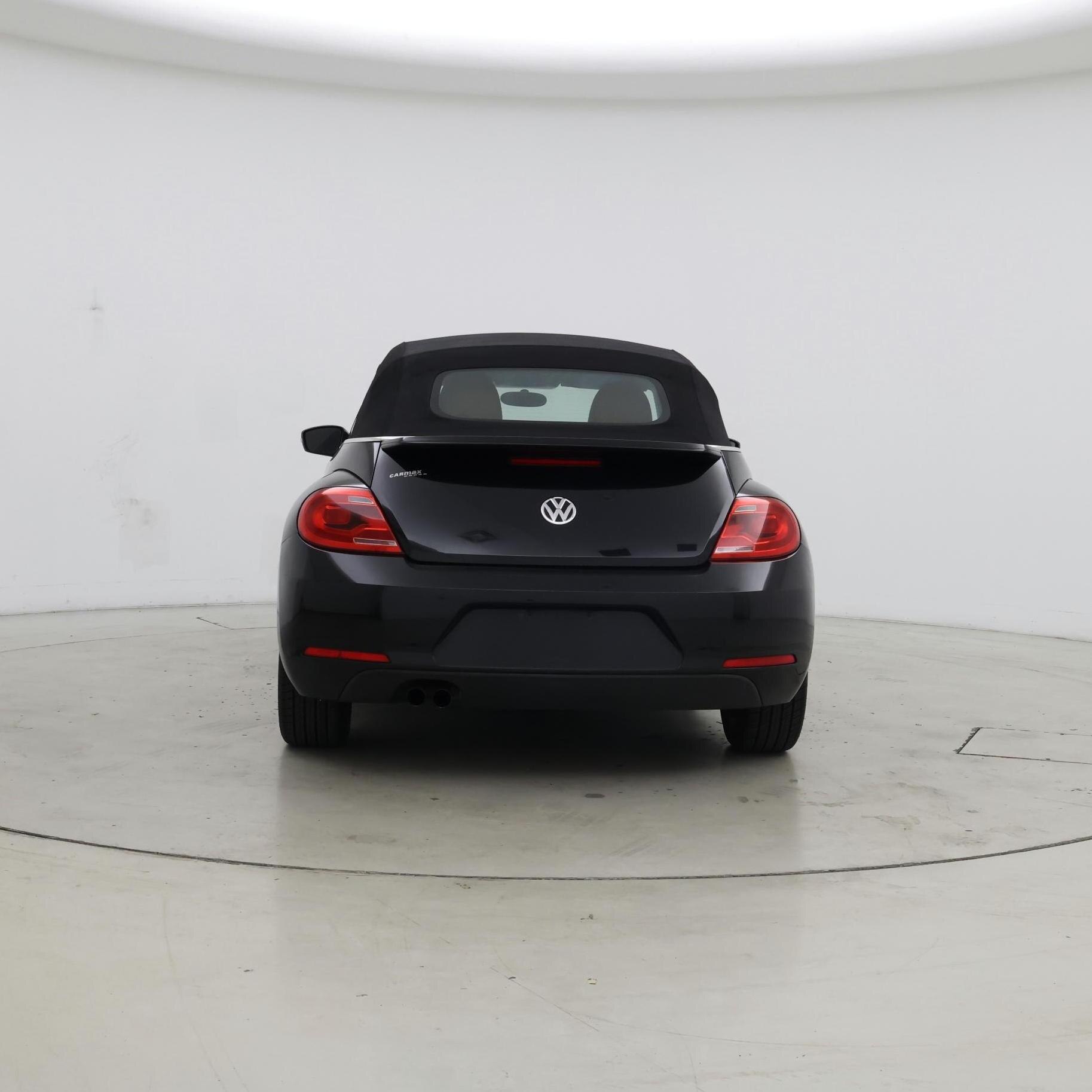 Thumbnail: 2015 Volkswagen Beetle - 6