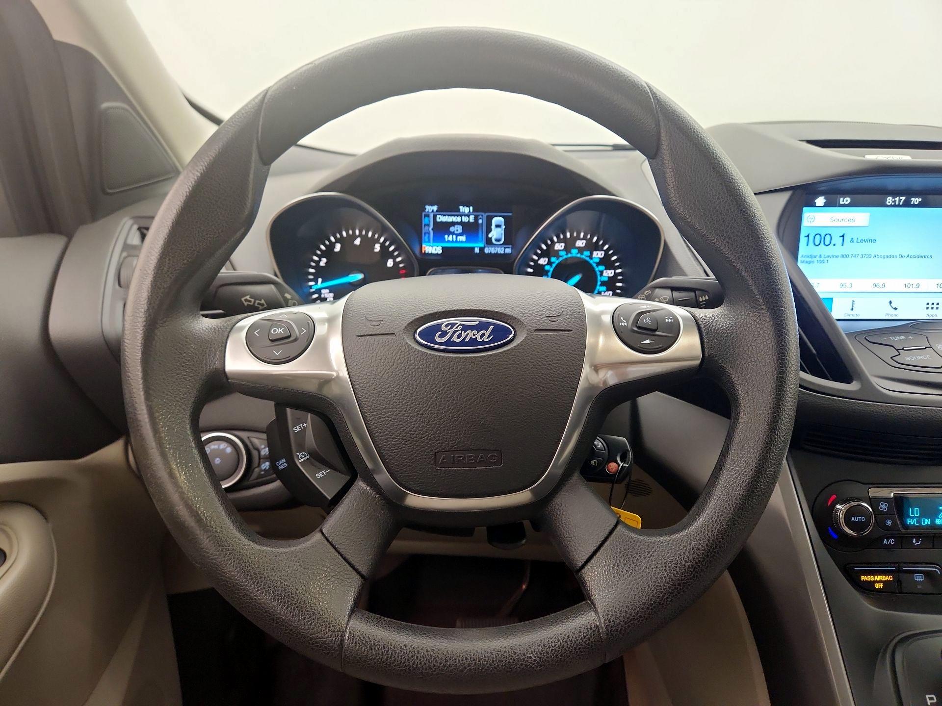 Thumbnail: 2016 Ford Escape - 10