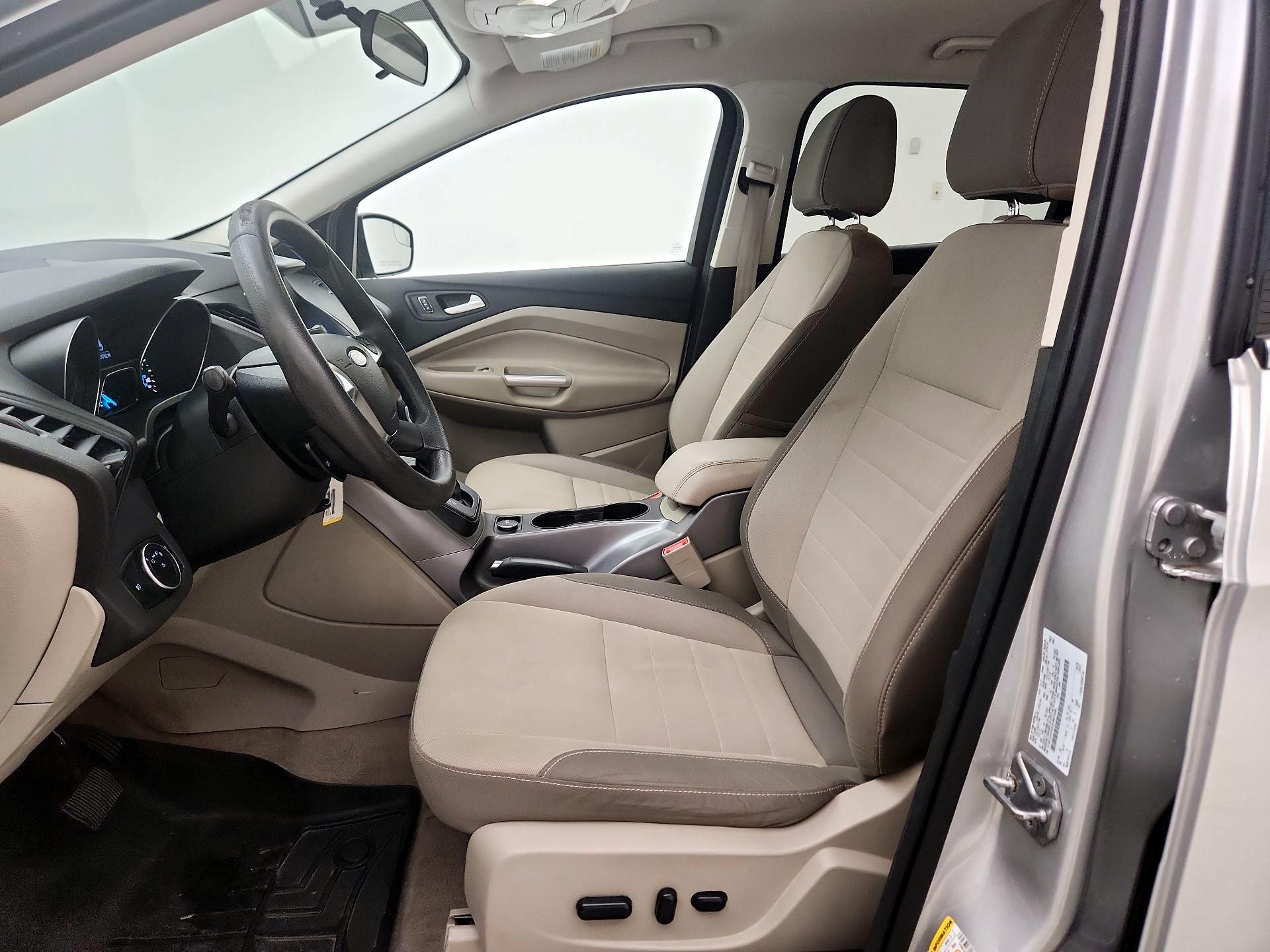 Thumbnail: 2016 Ford Escape - 11