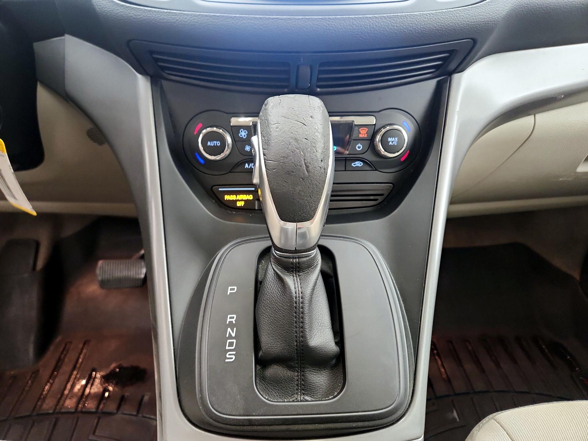 Thumbnail: 2016 Ford Escape - 17
