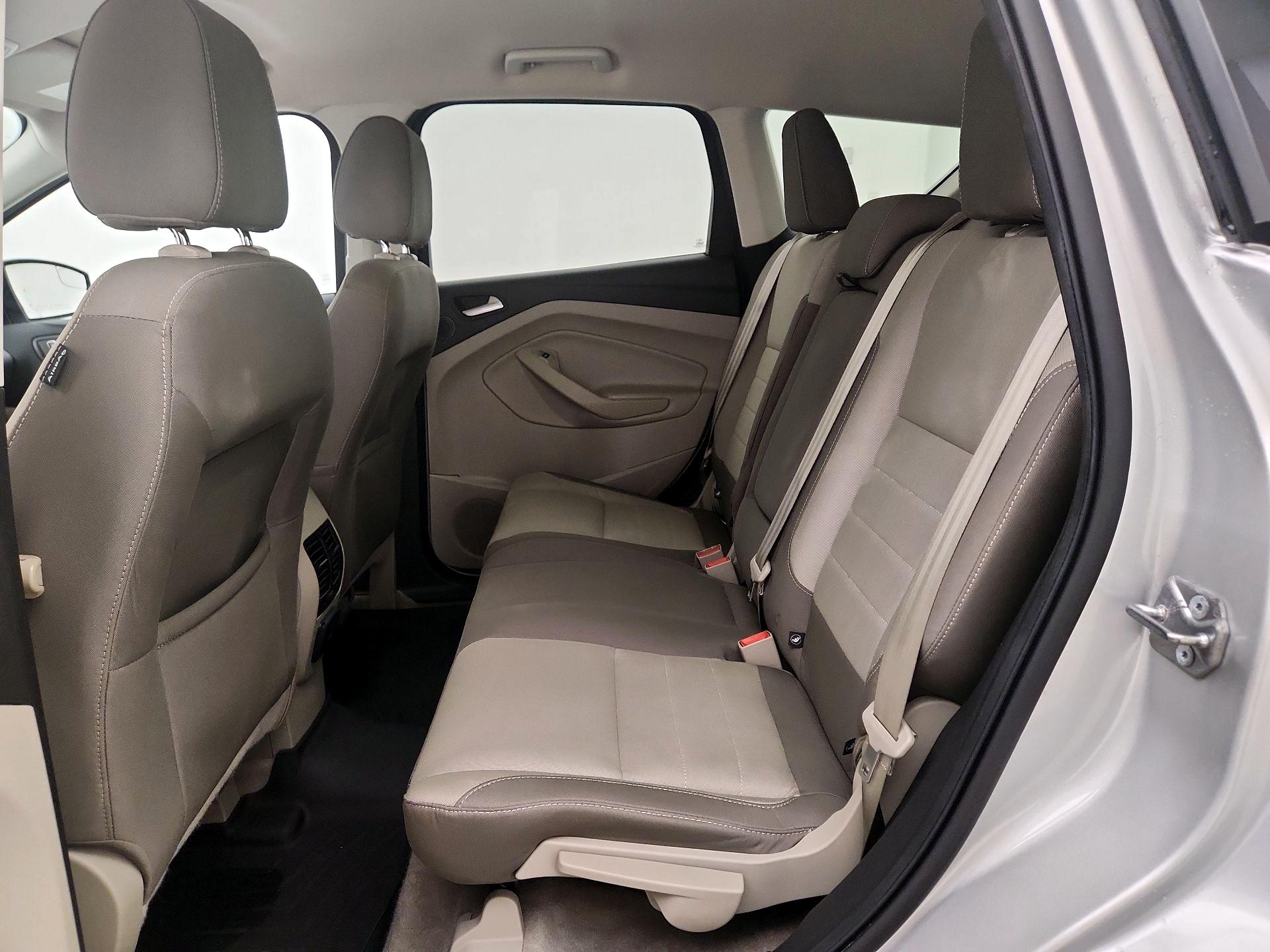 Thumbnail: 2016 Ford Escape - 19