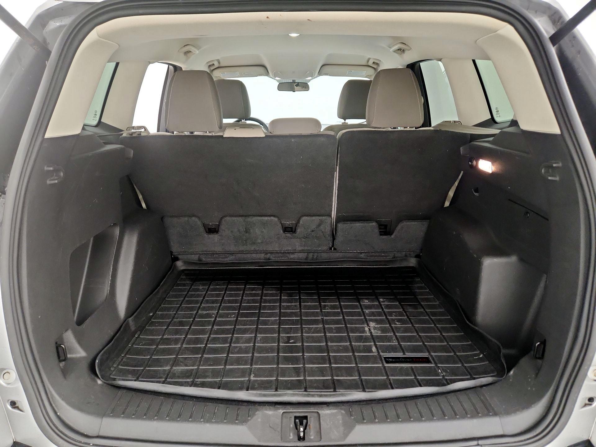 Thumbnail: 2016 Ford Escape - 20