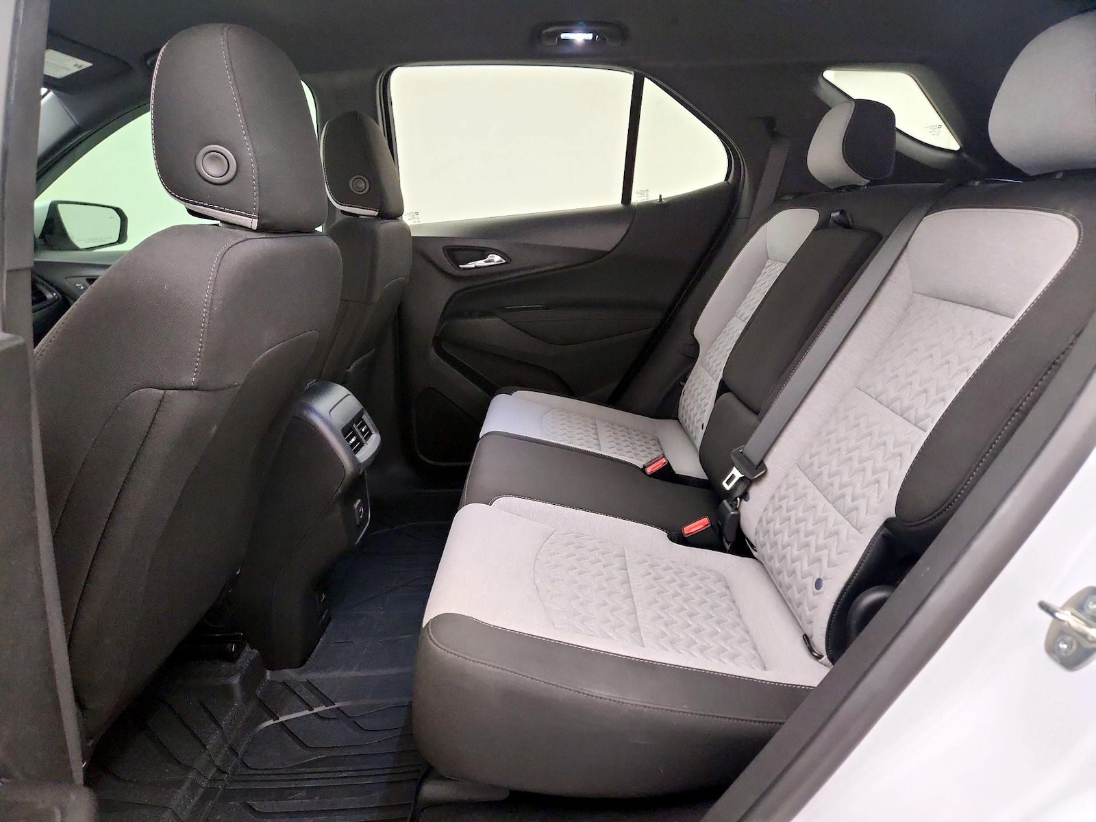 2023 Chevrolet Equinox RS - Photo 21