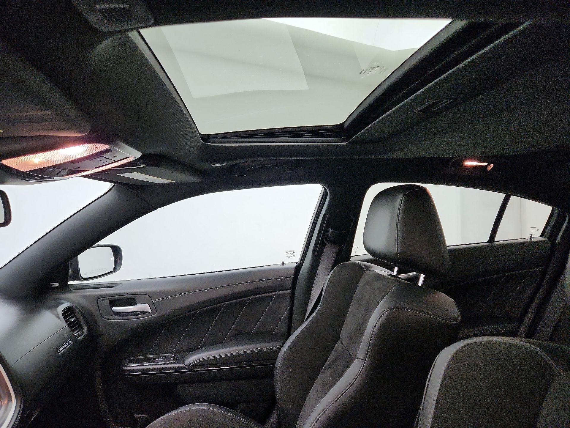 Thumbnail: 2022 Dodge Charger - 19
